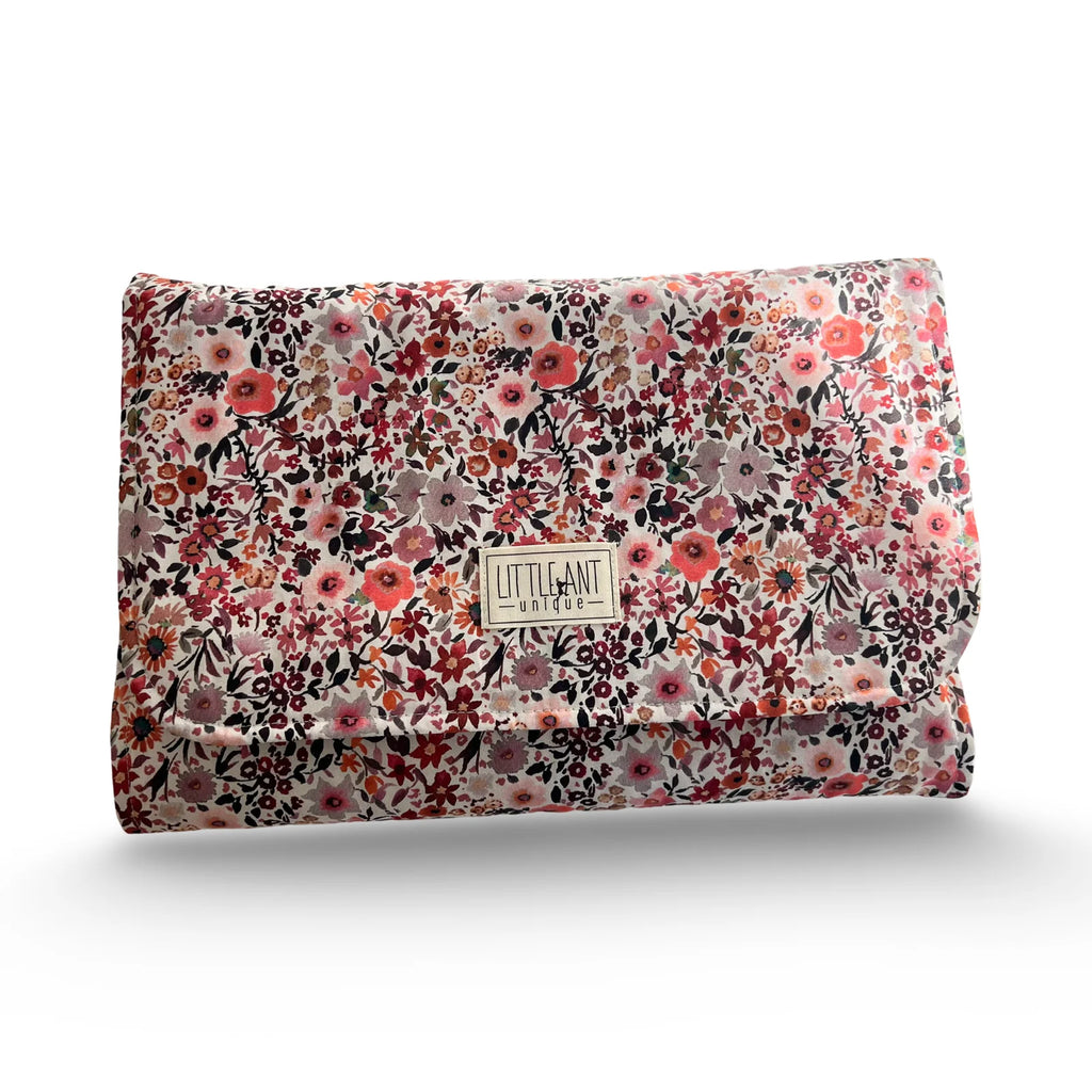 Wickelunterlage Windeltasche 2in1 für unterwegs I Flowers Coral