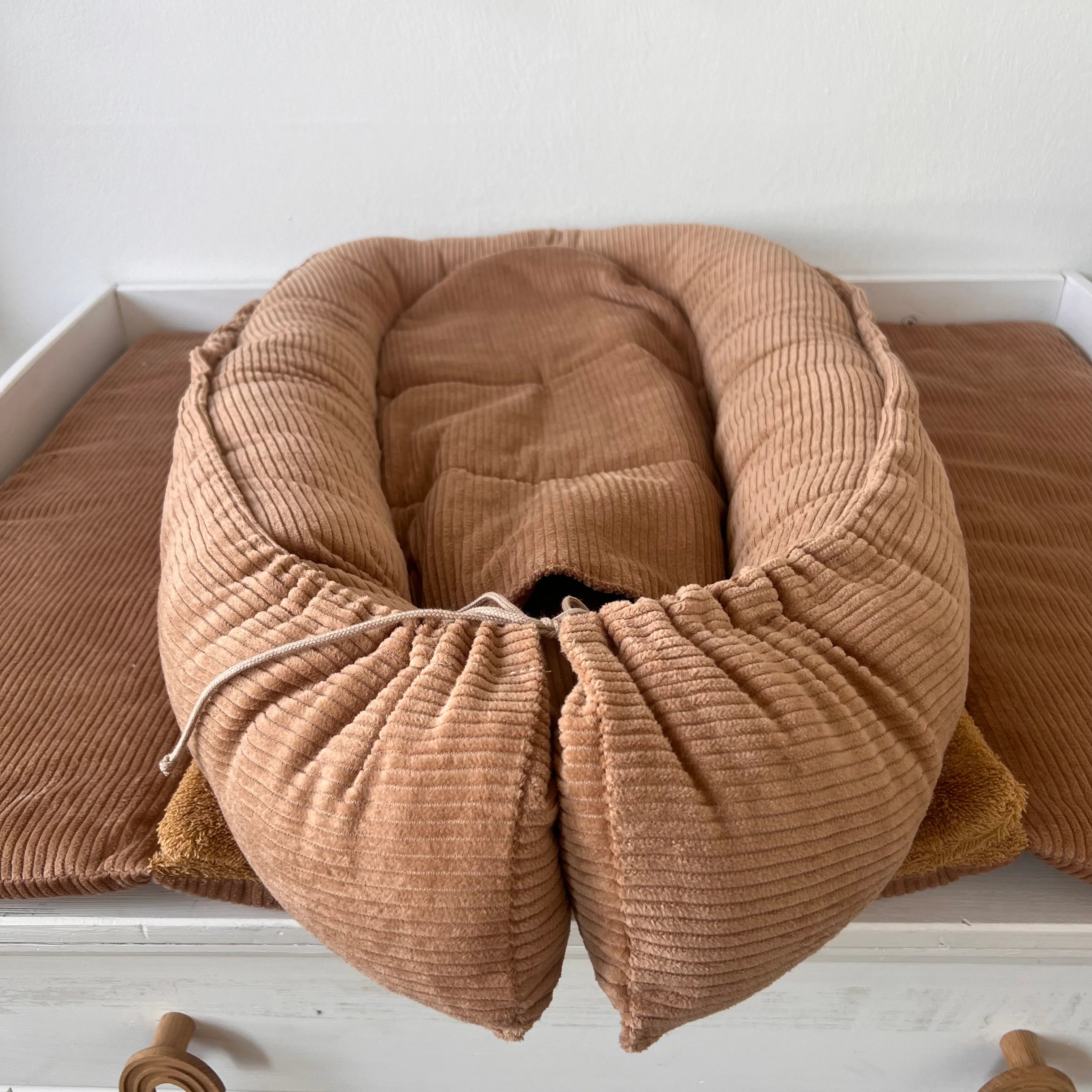 Nestchen Cord camel