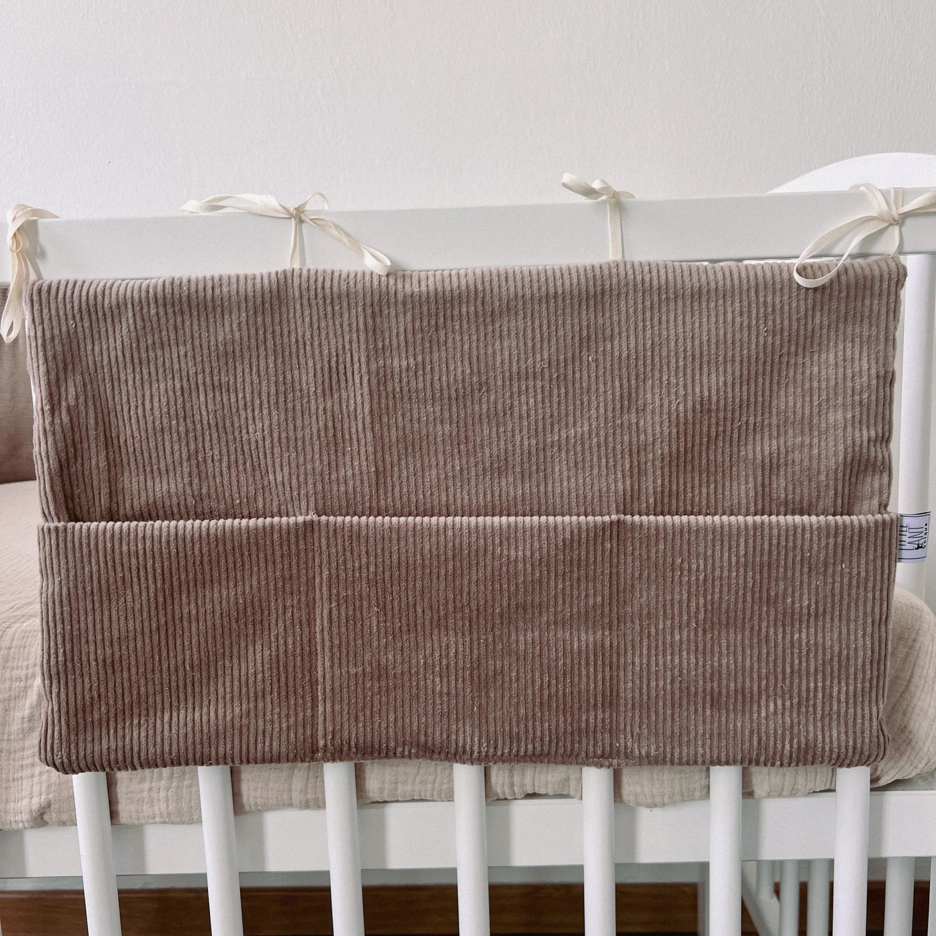 KBABYBETTORGANIZER CORD BRAUN/TAUPE