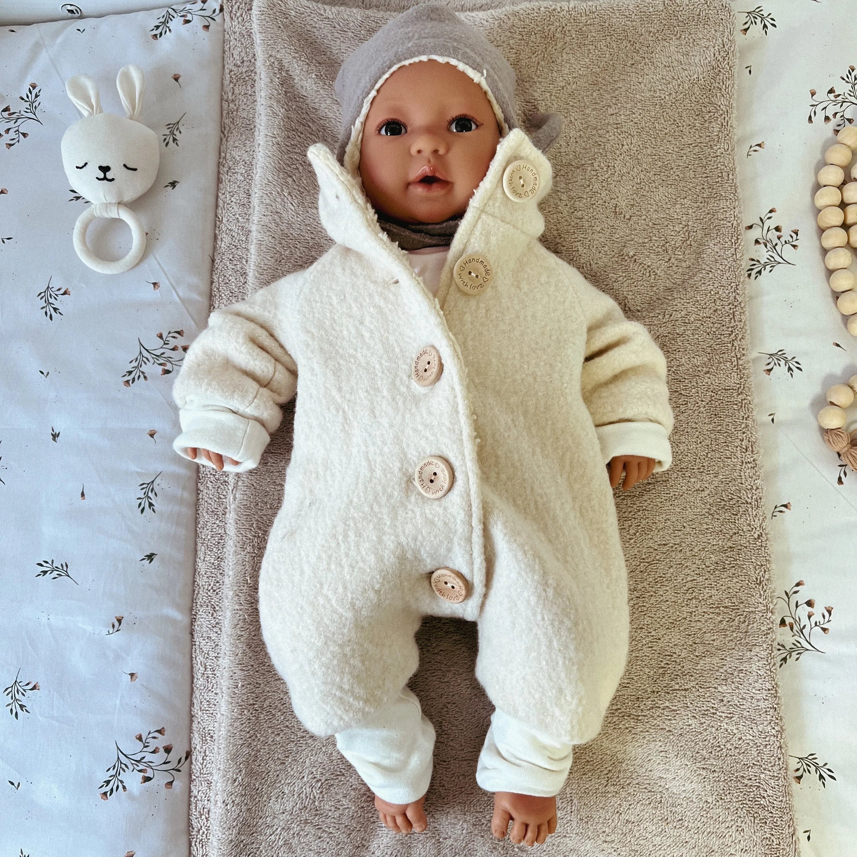 Walkoverall, Winteroverall in creme mit Teddystoff gefüttert