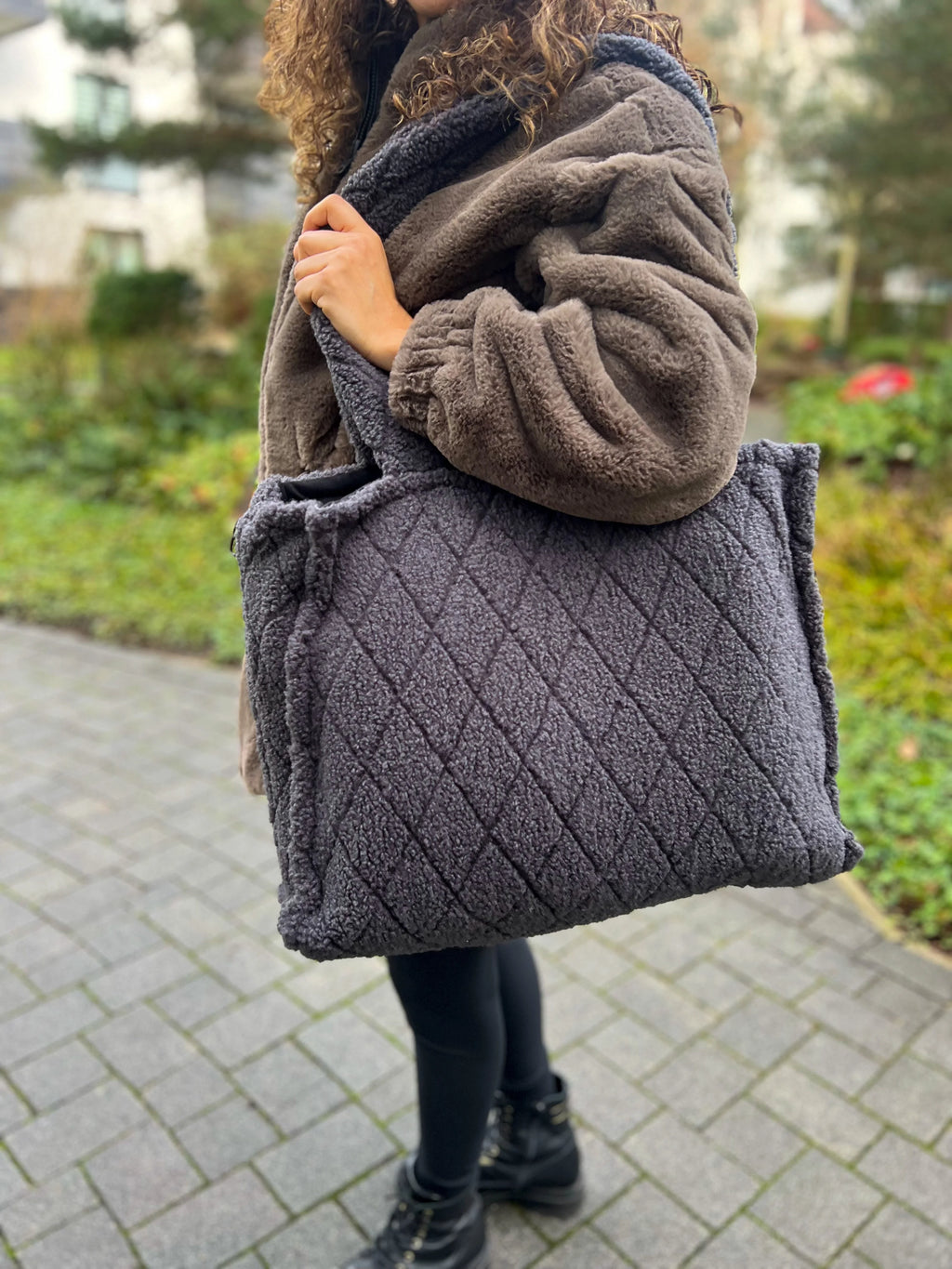 Wickeltasche I Shopper I Teddy schwarz I Mommy Bag