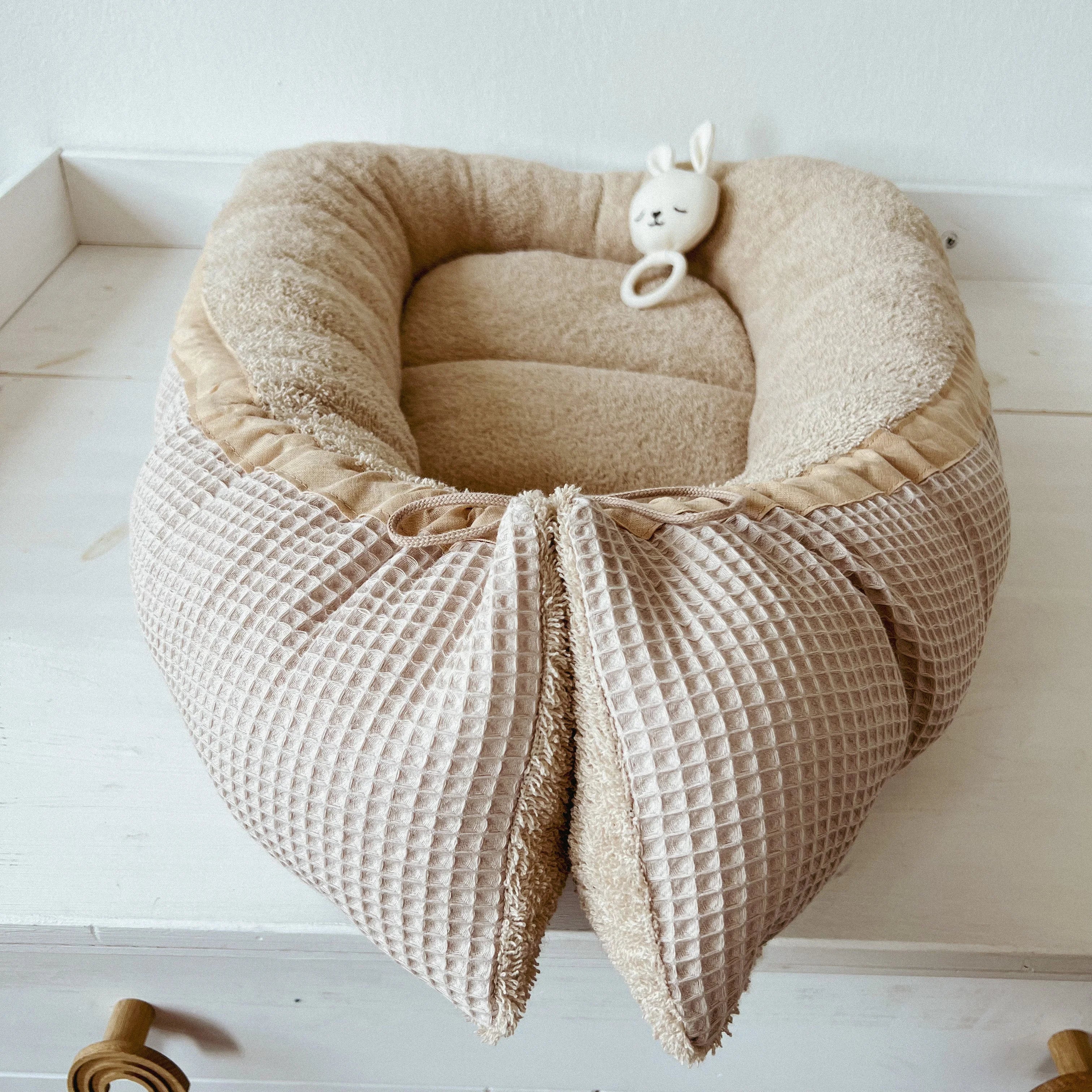 Nestchen Waffelpiqué beige