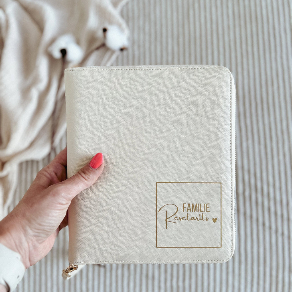 FAMILY ORGANIZER