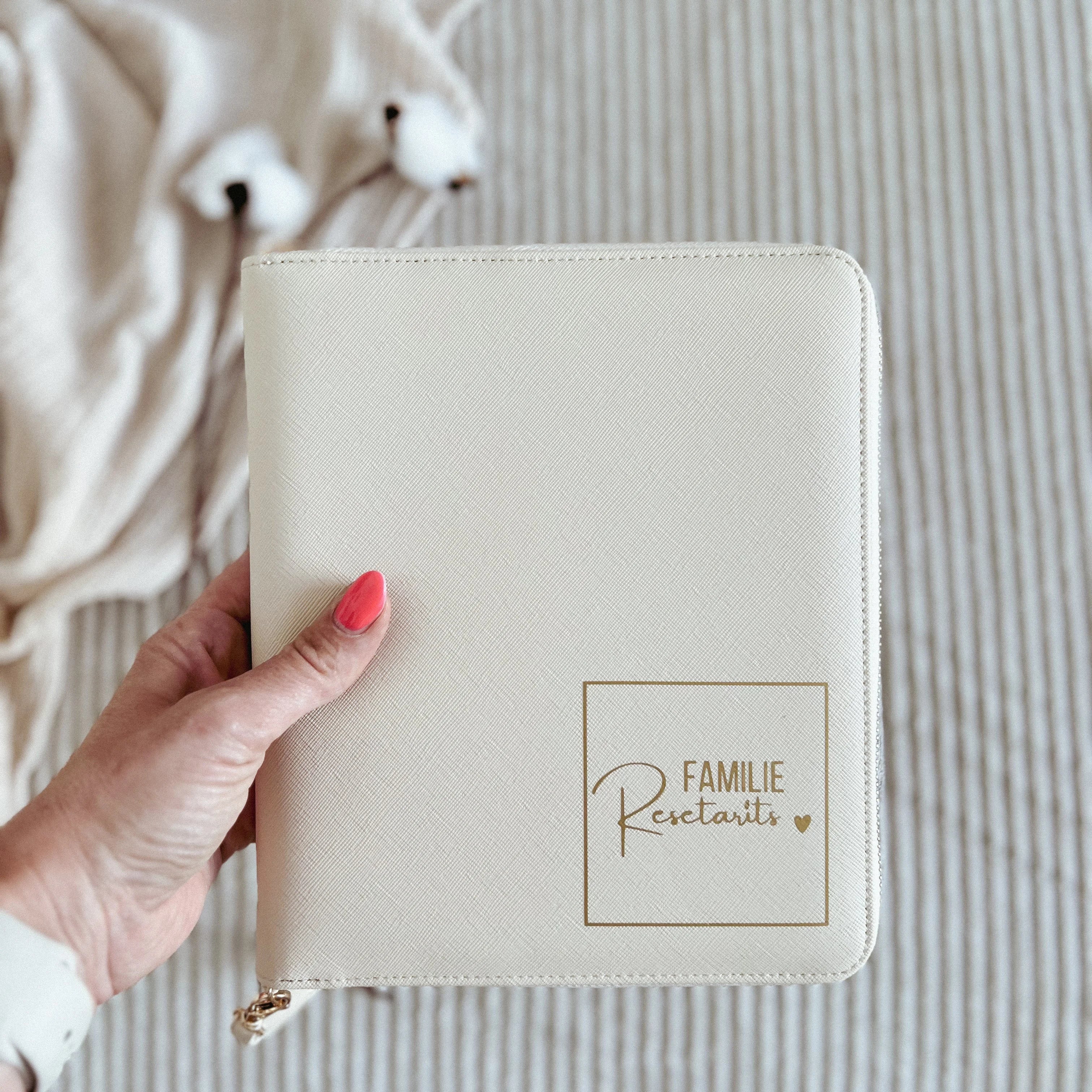 FAMILY ORGANIZER