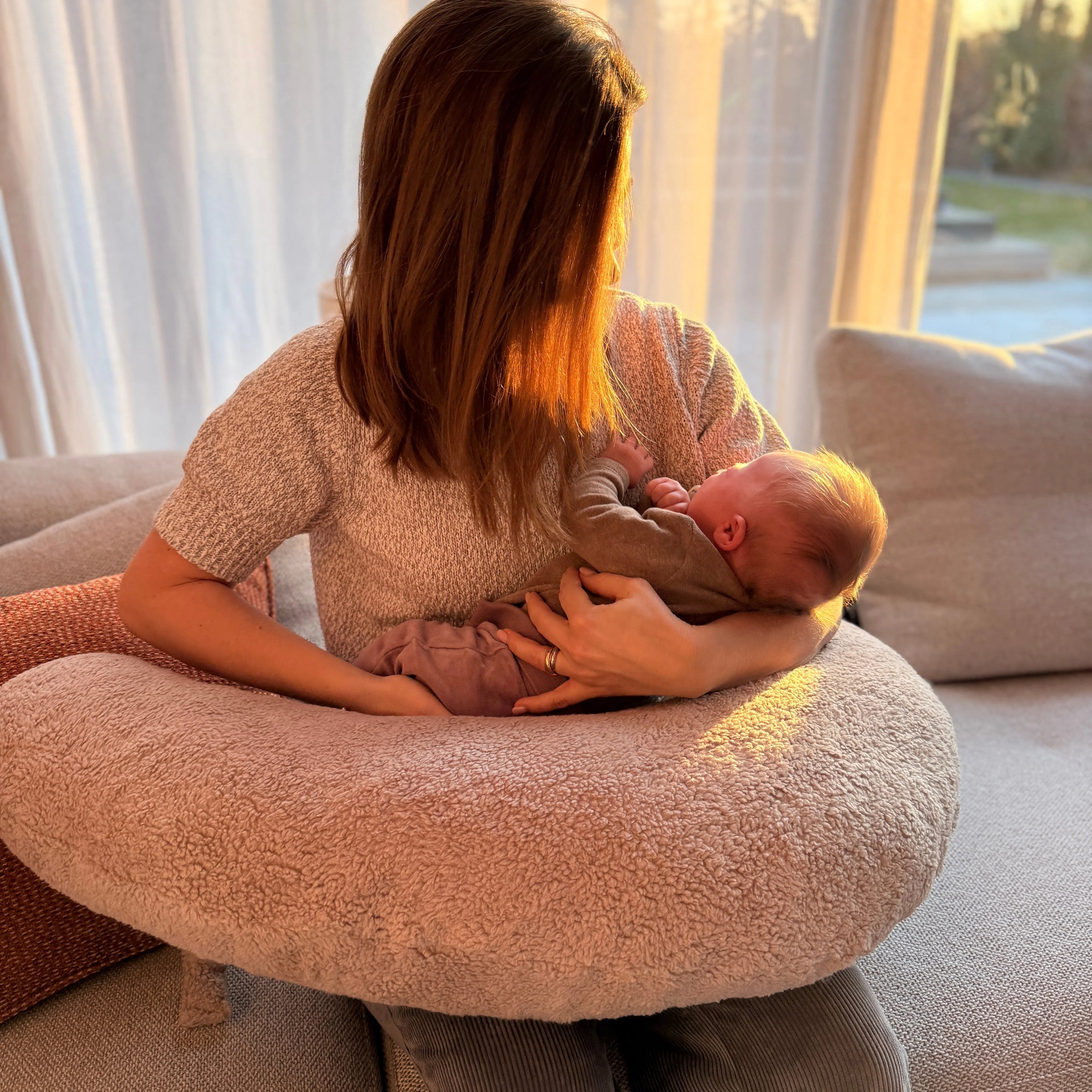STILLKISSEN / SEITENSCHLÄFERKISSEN TEDDY BEIGE