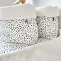 Utensilo Punkte/Dots mit Frottee weiß
