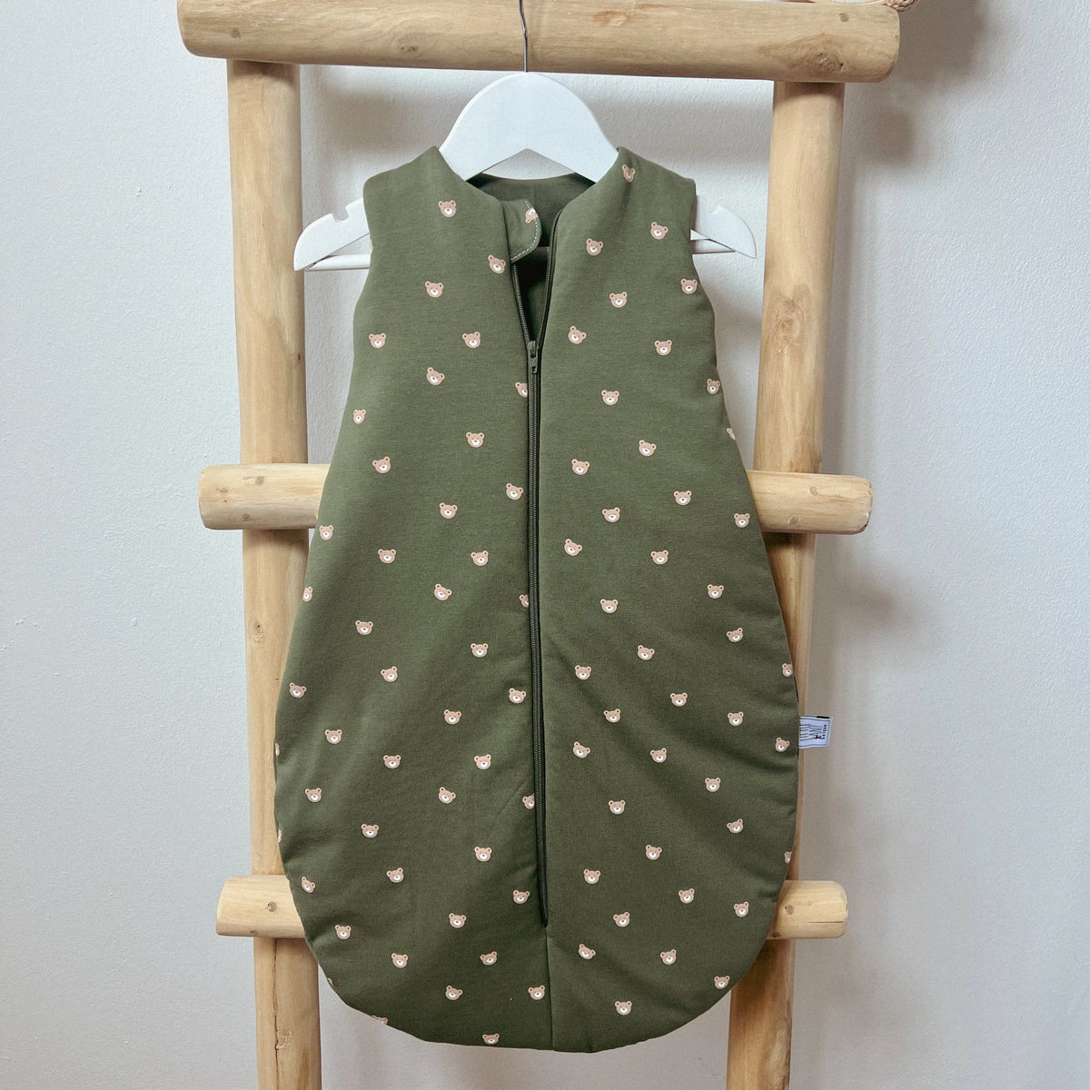 BABY WINTERSCHLAFSACK GRÜN BÄRCHEN