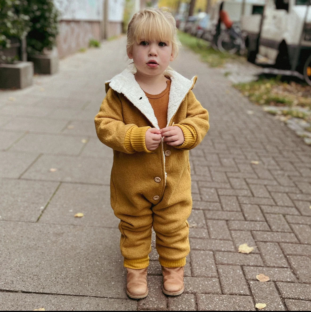 Walkoverall, Winteroverall ocker/ innen mit kuscheligem Teddystoff