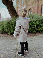 Jacke Softshelljacke Kinderjacke beige und innen leo oder gestreift