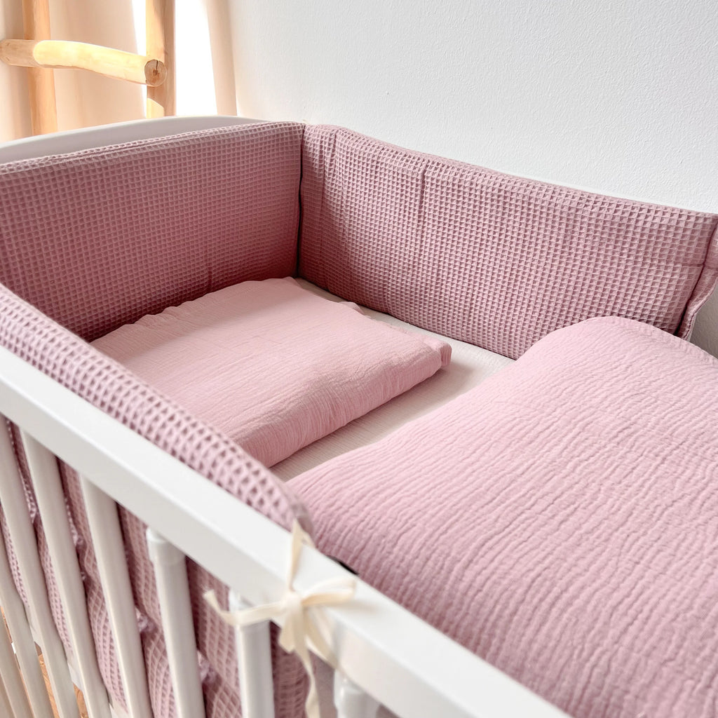 BABYBETTUMRANDUNG WAFFELPIQUE ROSA
