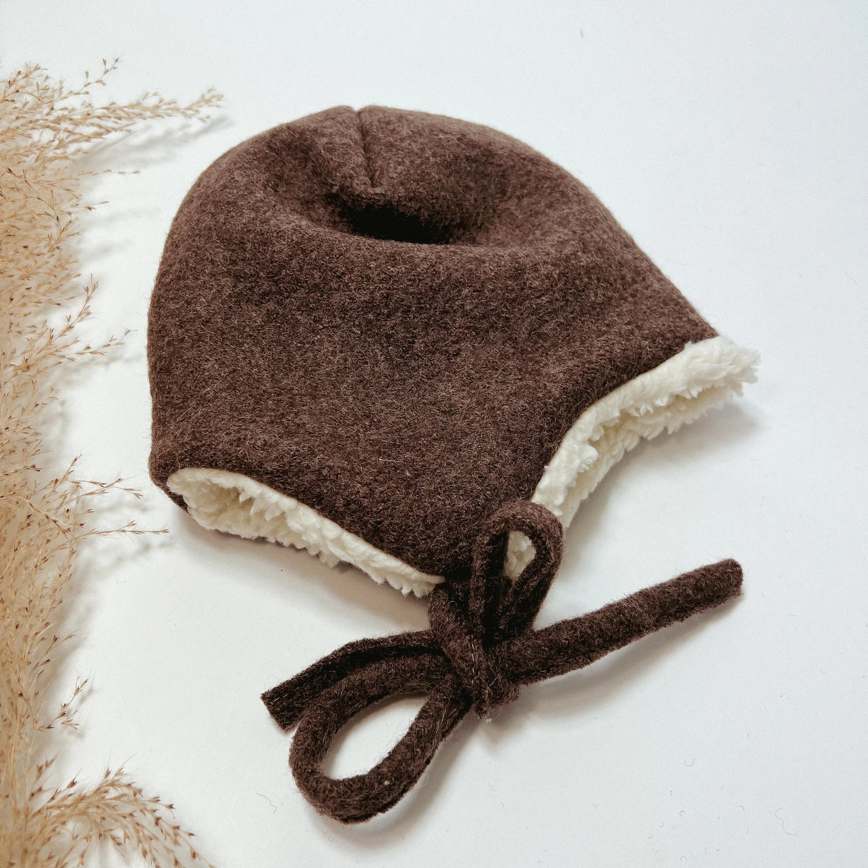 WALKMÜTZE MIT TEDDY GEFÜTTERT