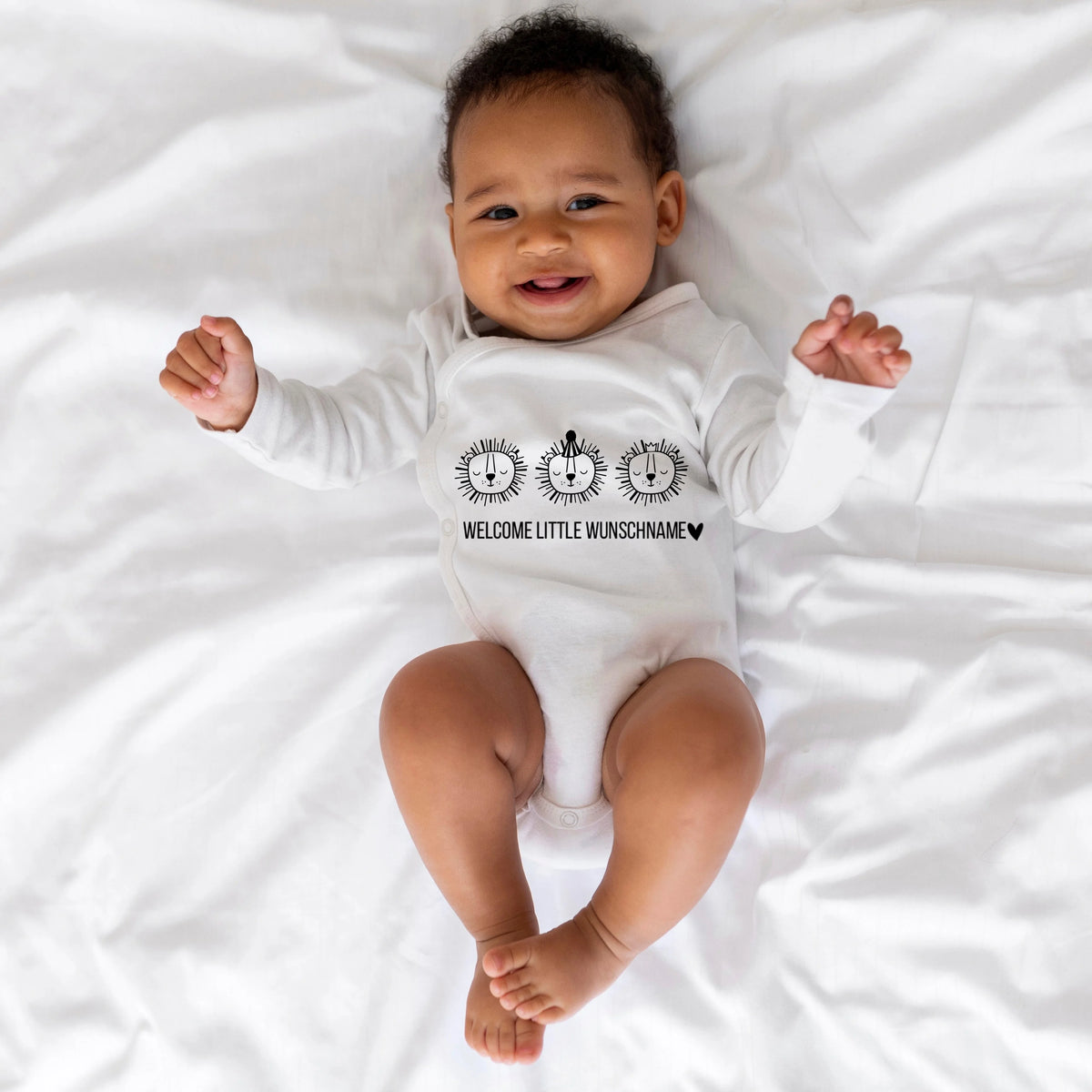 Babybody Löwen aus Biobaumwolle mit Wunschnamen