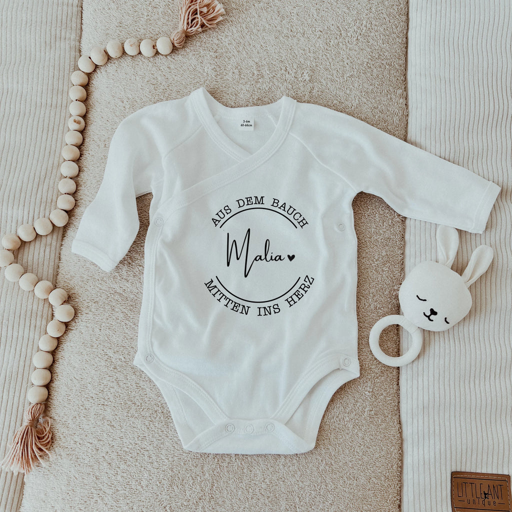 Babybody "mitten ins Herz" aus Biobaumwolle mit Wunschnamen