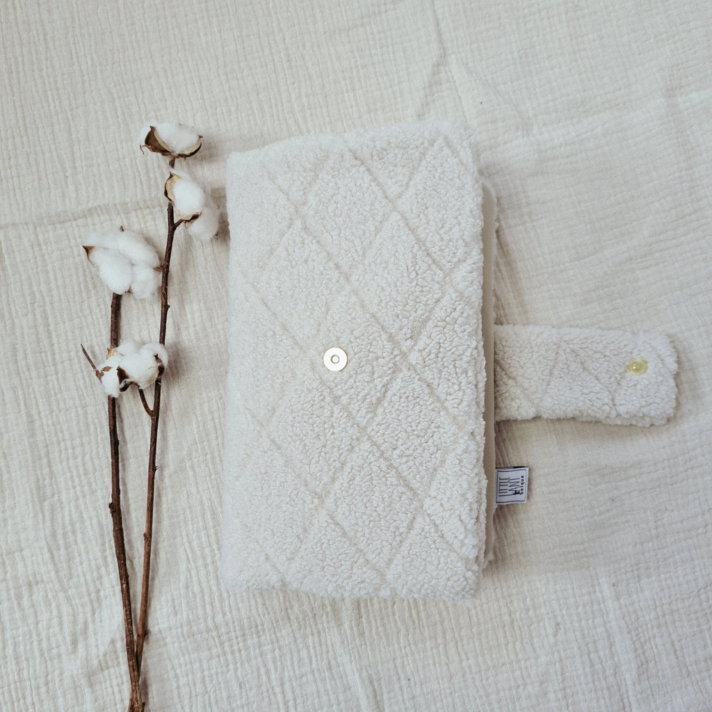 Windeltasche Teddyfell creme rauten