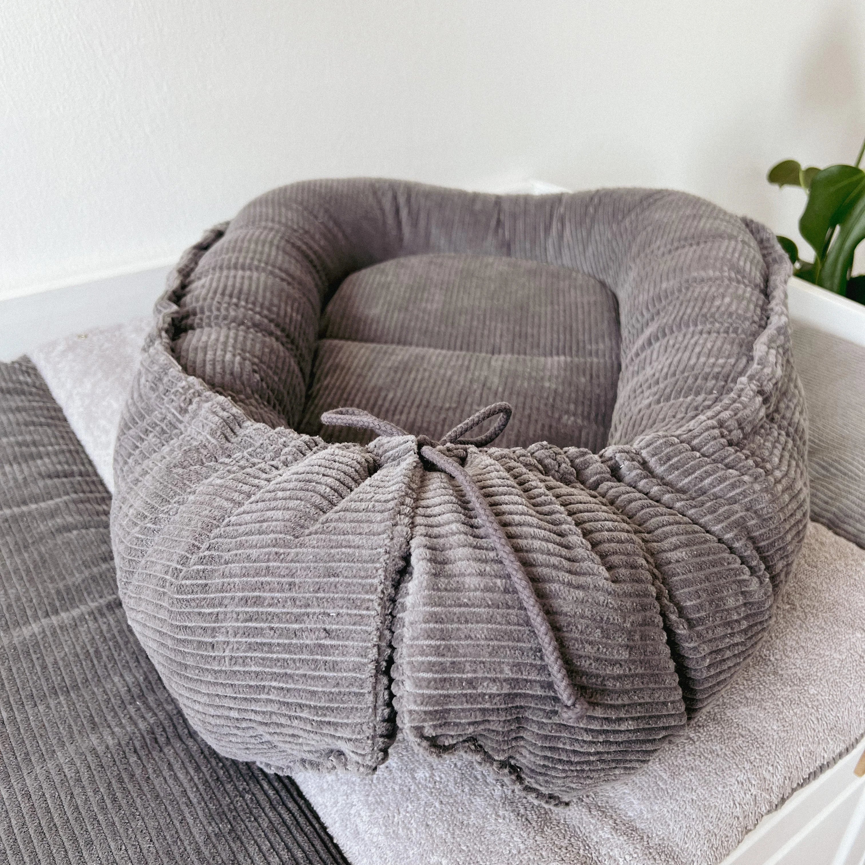 Nestchen Cord grau