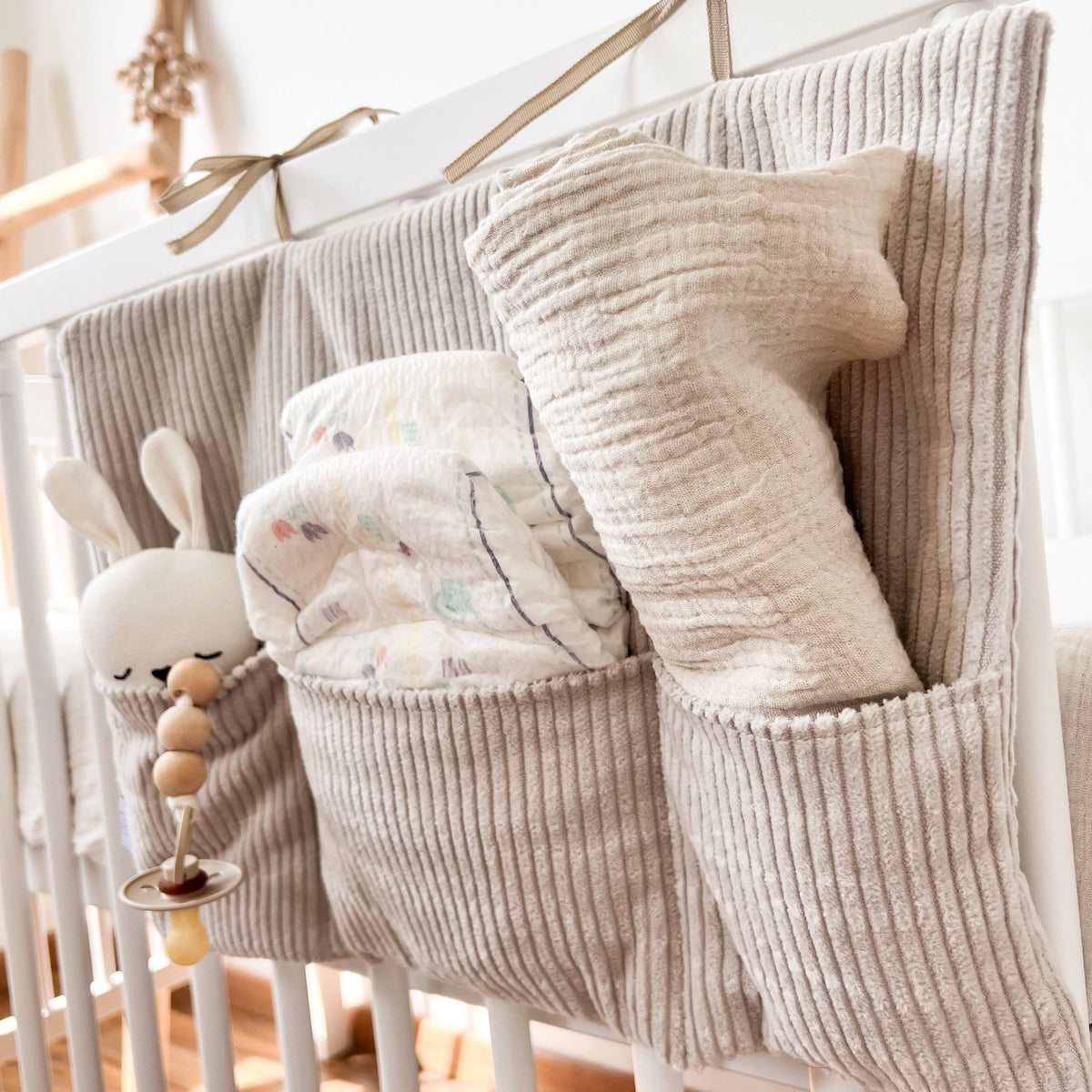 BABYBETTORGANIZER CORD BEIGE