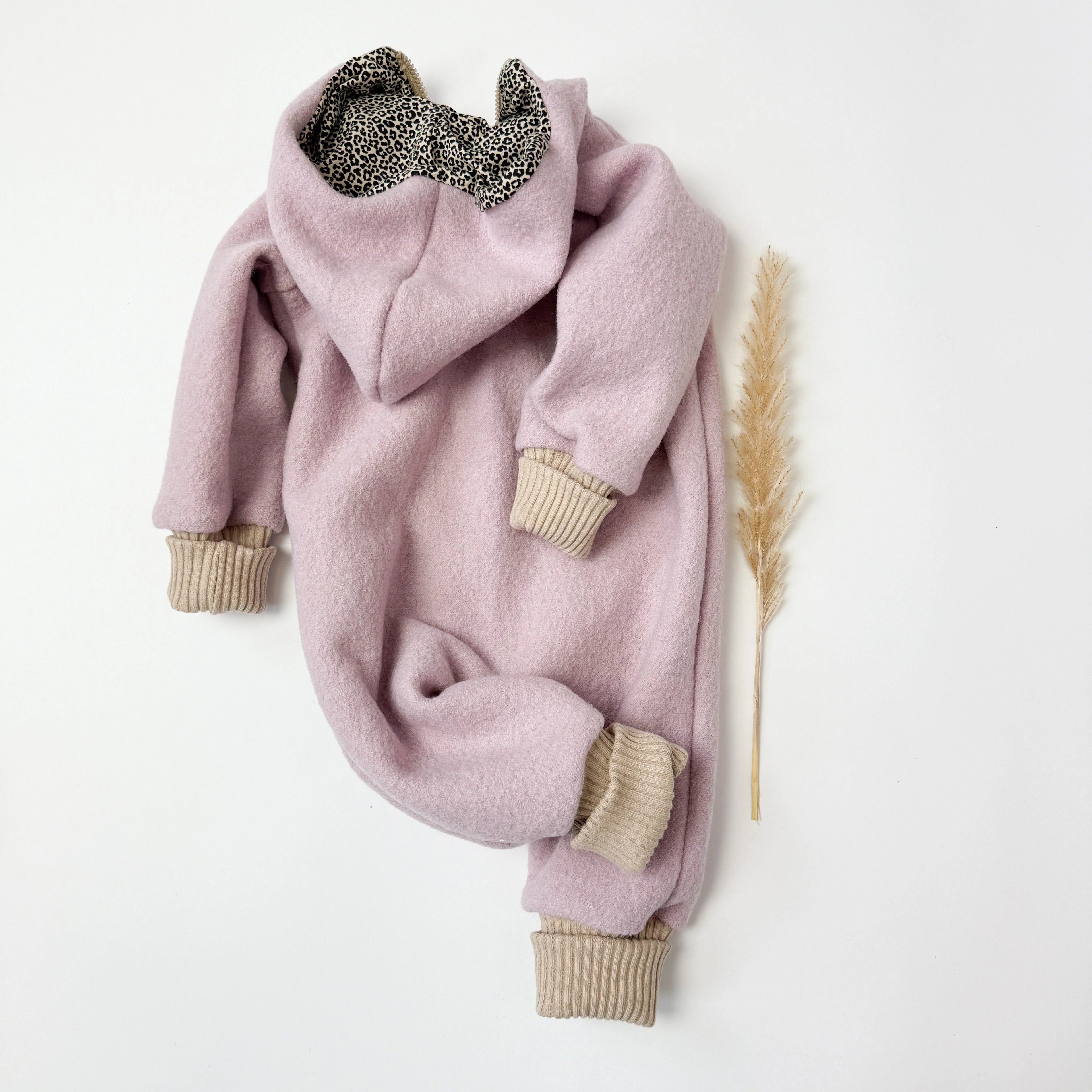 Walkoverall, Winteroverall Beige oder Rosa Leo