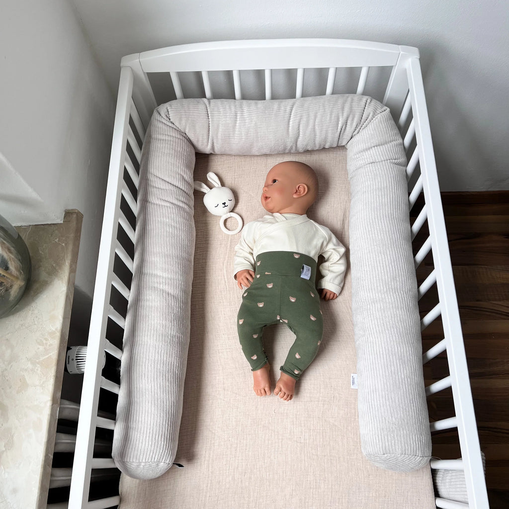 Bettschlange, Wickeltischumrandung Cord beige