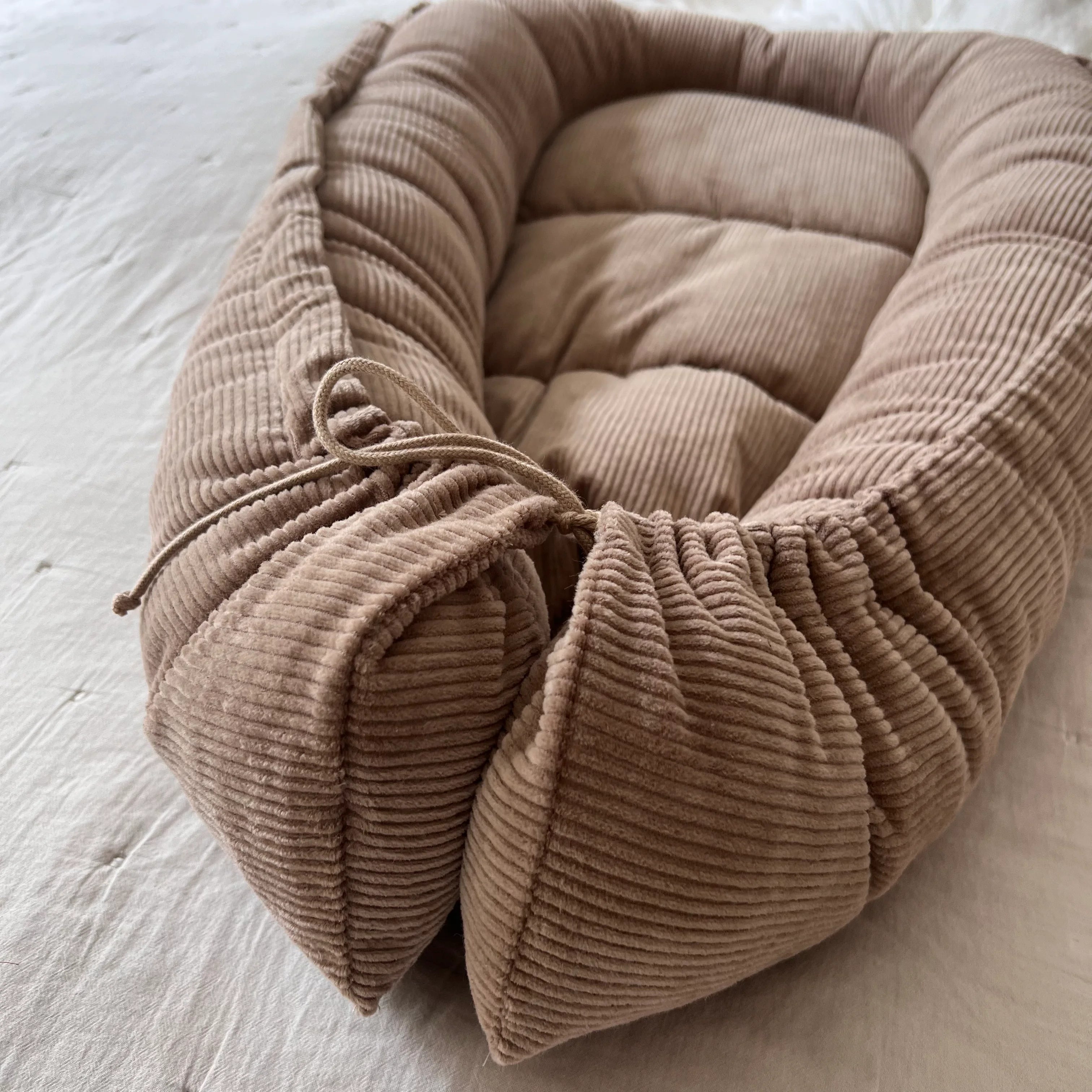 Nestchen Cord taupe
