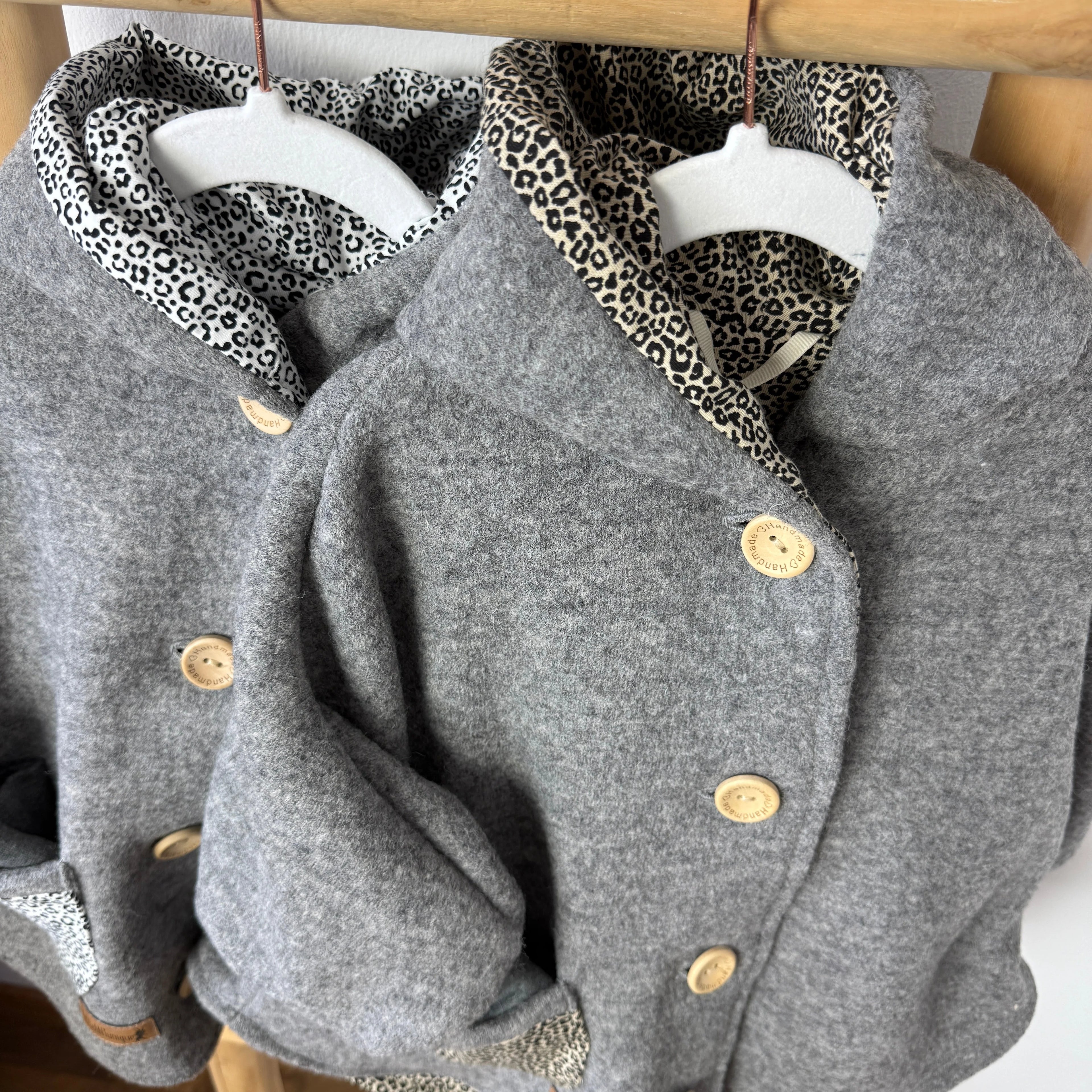 Walkjacke Oversized grau leo