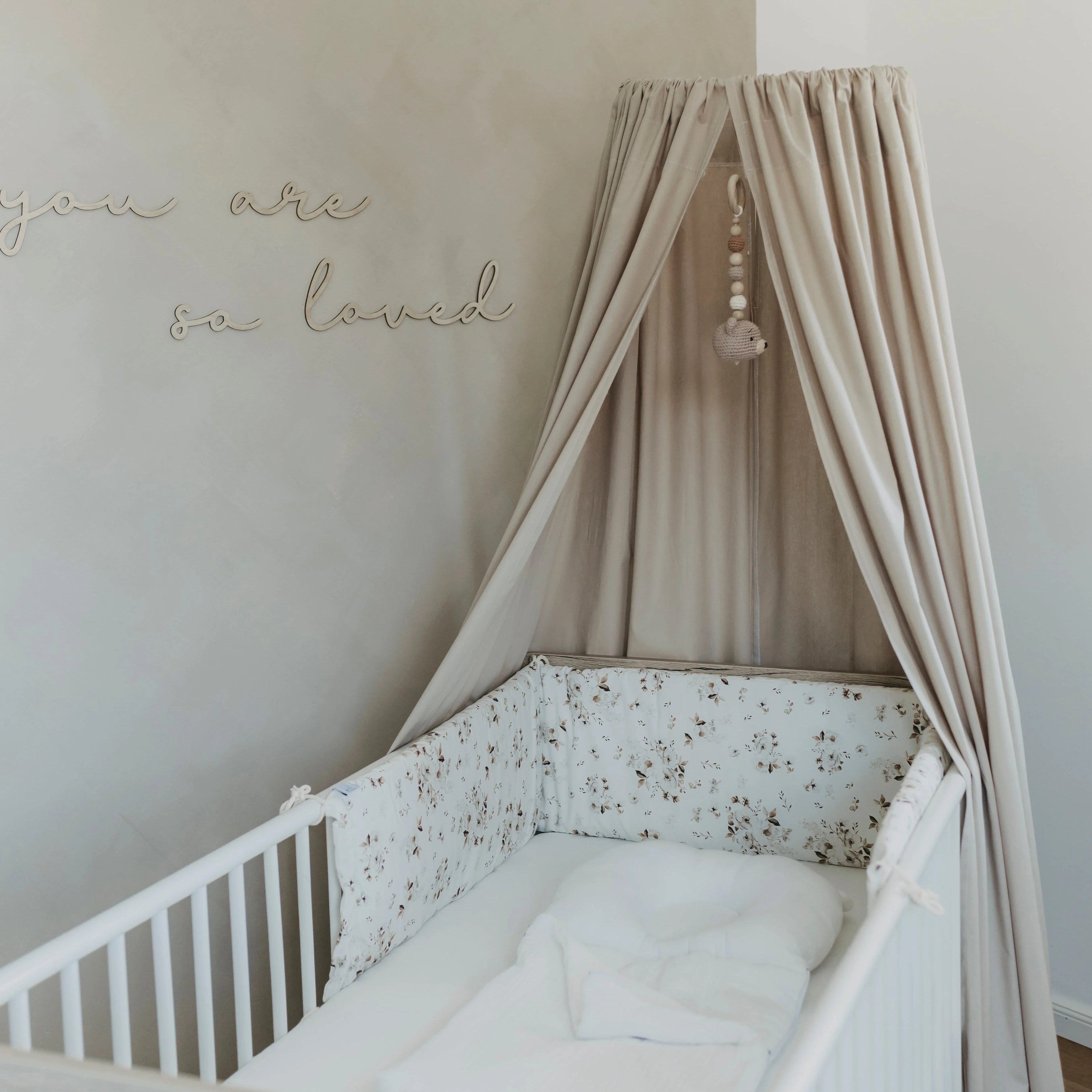 BABYBETTUMRANDUNG JASMINBLÜTE