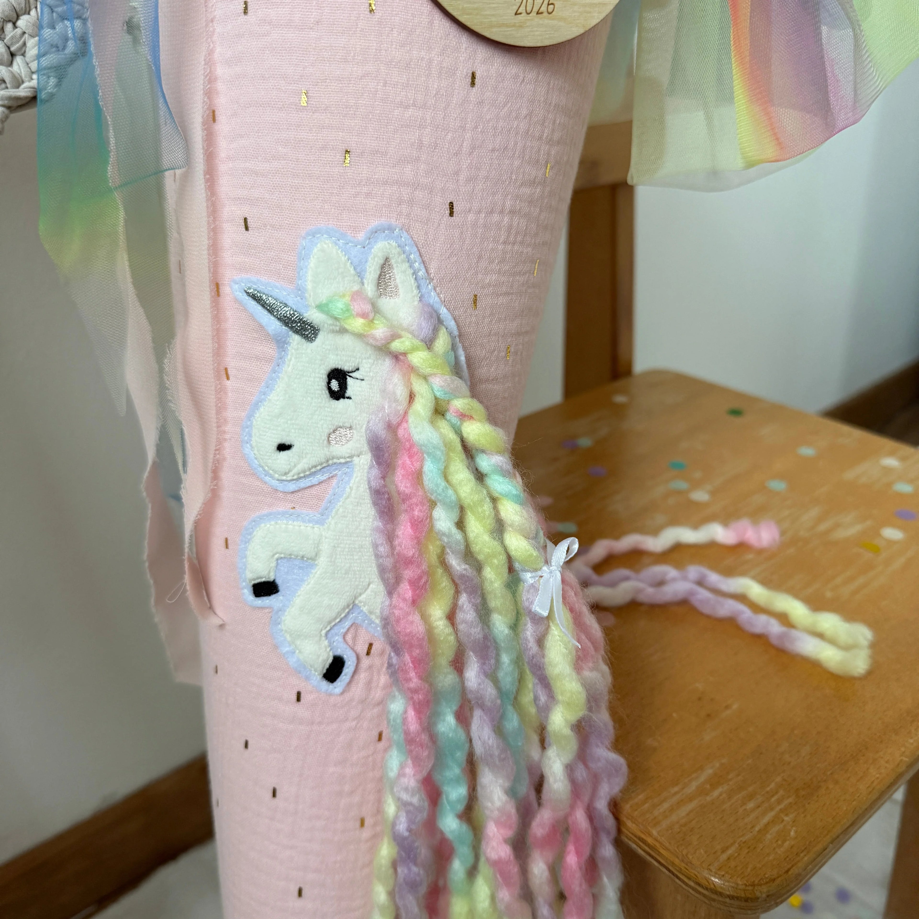 SCHULTÜTE EINHORN REGENBOGENFARBEN