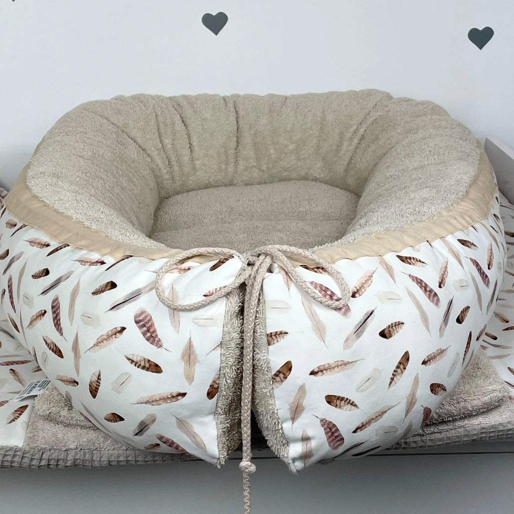 Nestchen Federn mit Frottee beige