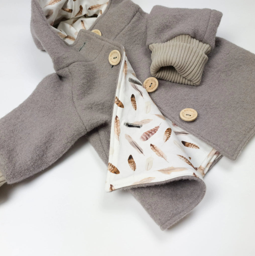 Walkjacke, Wintermantel in taupe/ innen Federn oder leo