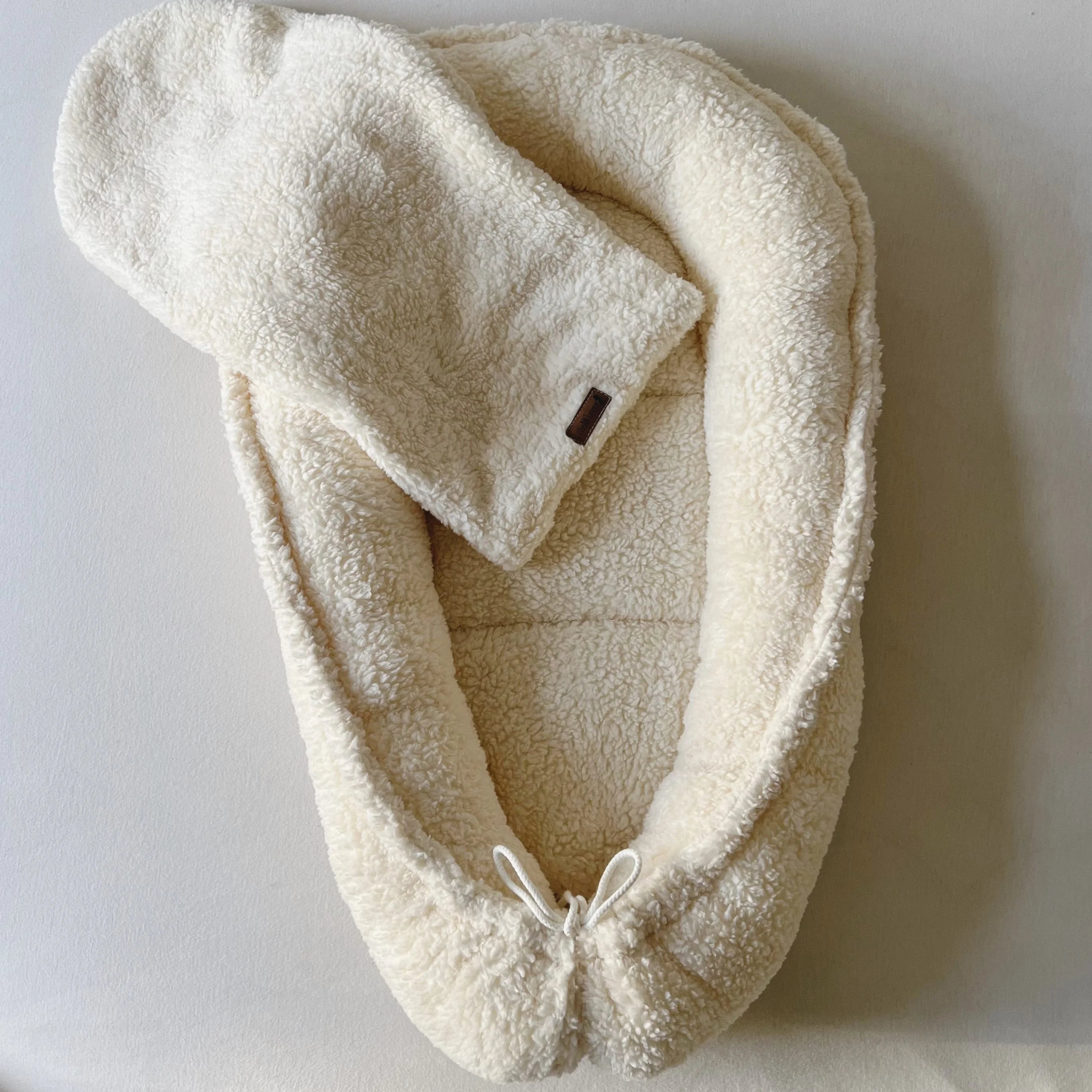 Nestchen aus kuscheligem Teddystoff