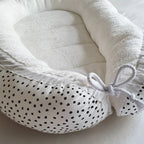 Nestchen Punkte/Dots mit Frottee weiß