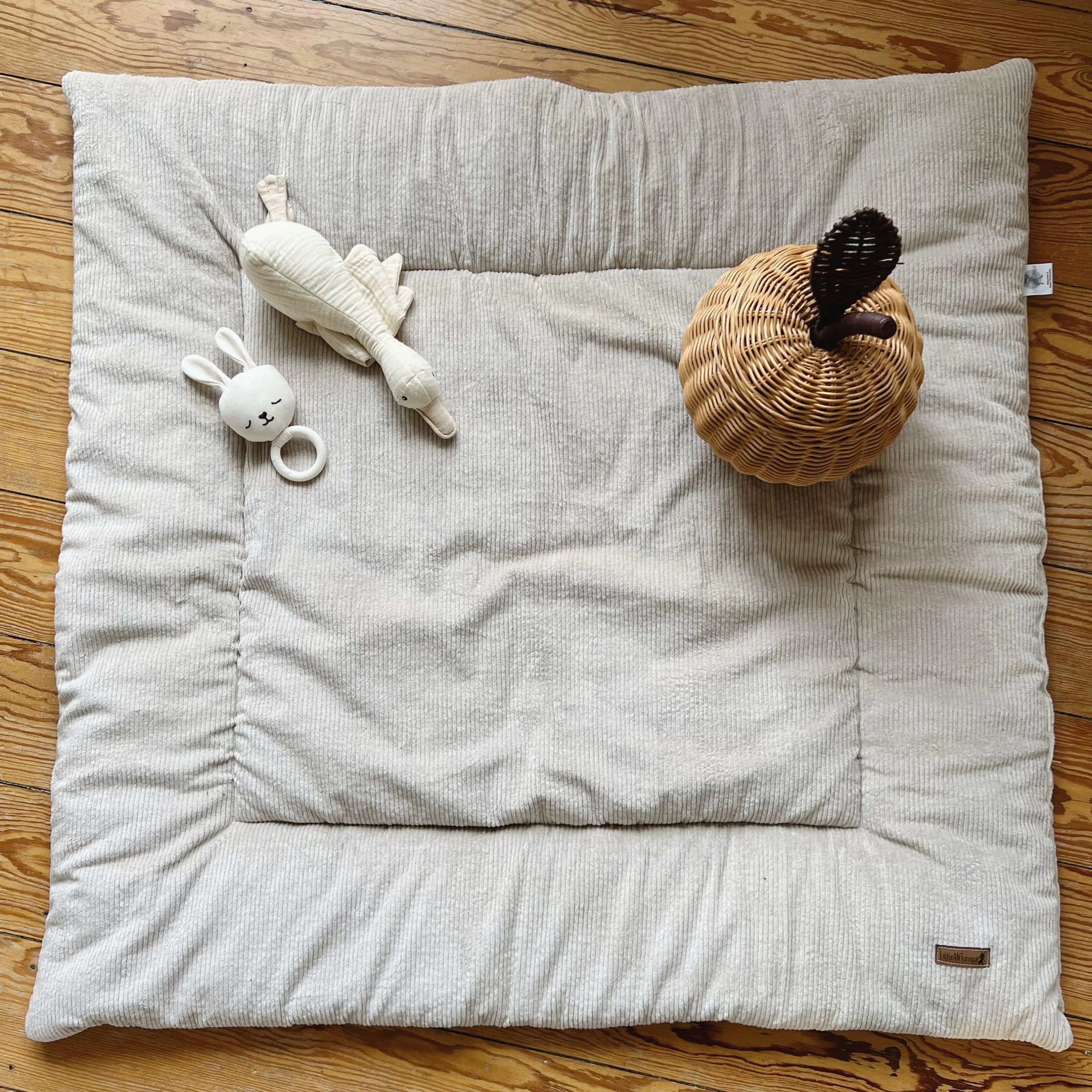 Krabbeldecke Spielunterlage Laufgittereinlage Cord beige