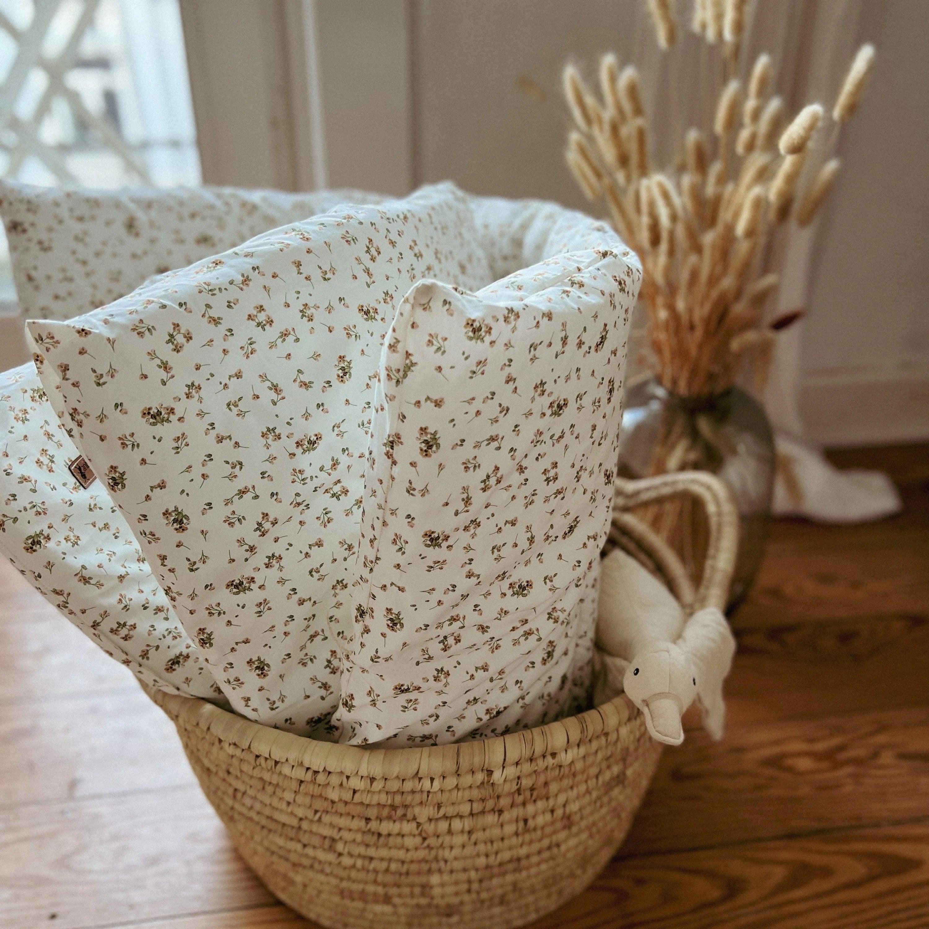 Krabbeldecke Spielunterlage mit 5cm dicker Vlieseinlage flowers