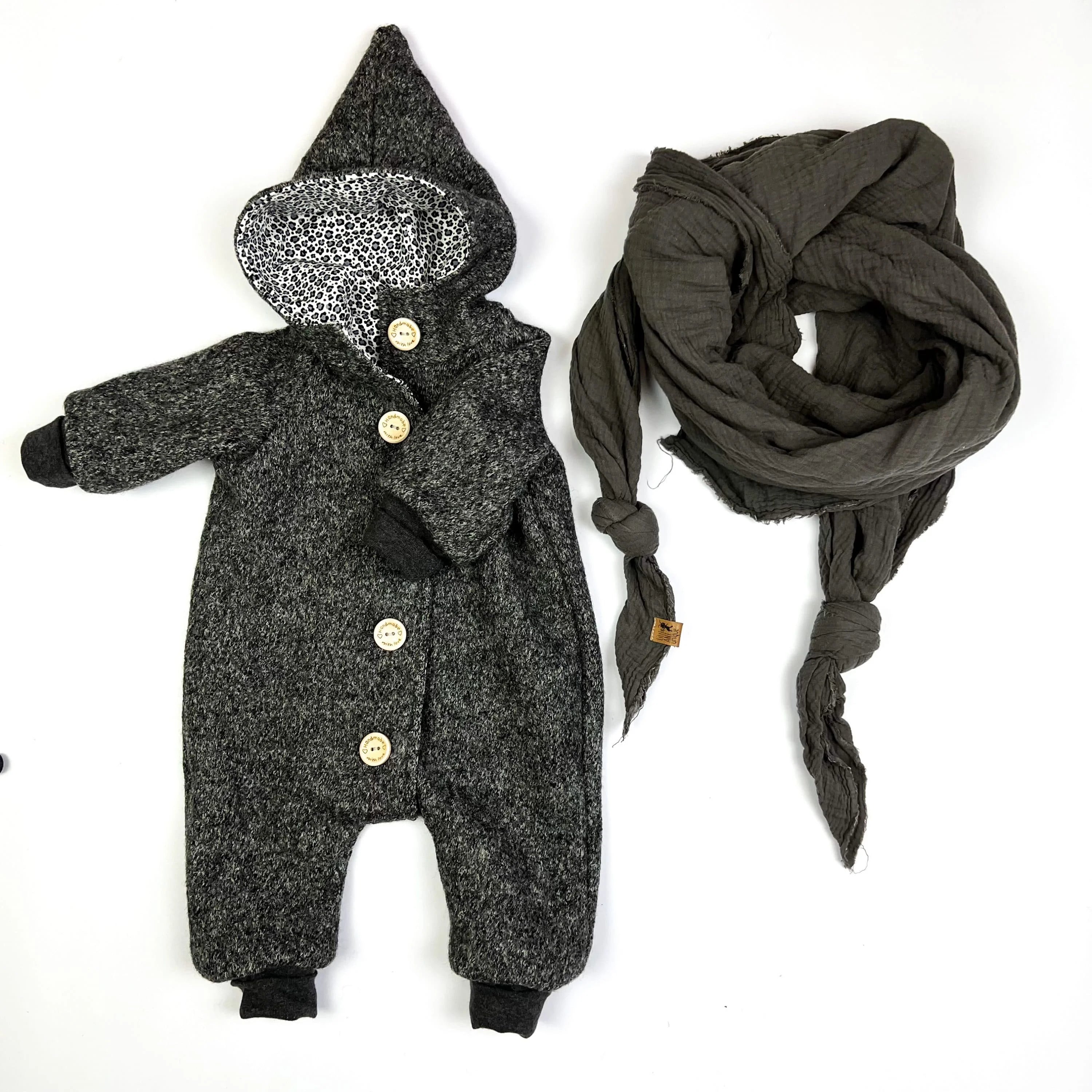 Walkoverall, Winteroverall anthrazit/ innen leo oder gestreift
