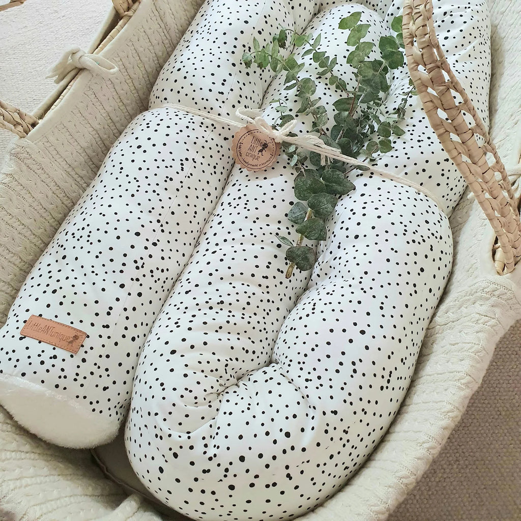 Bettschlange, Wickeltischumrandung Punkte/Dots schwarz, weiß mit Frottee weiß