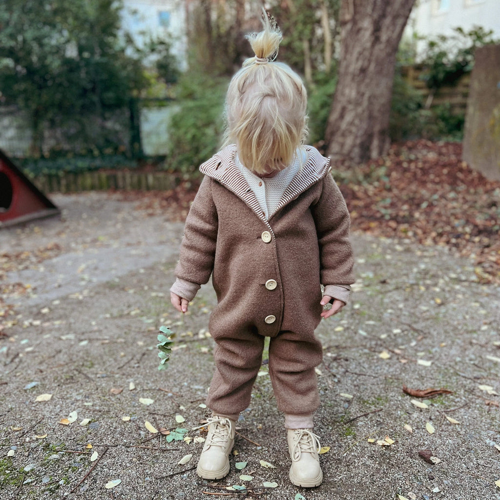 Walkoverall, Winteroverall camel/ innen gestreift