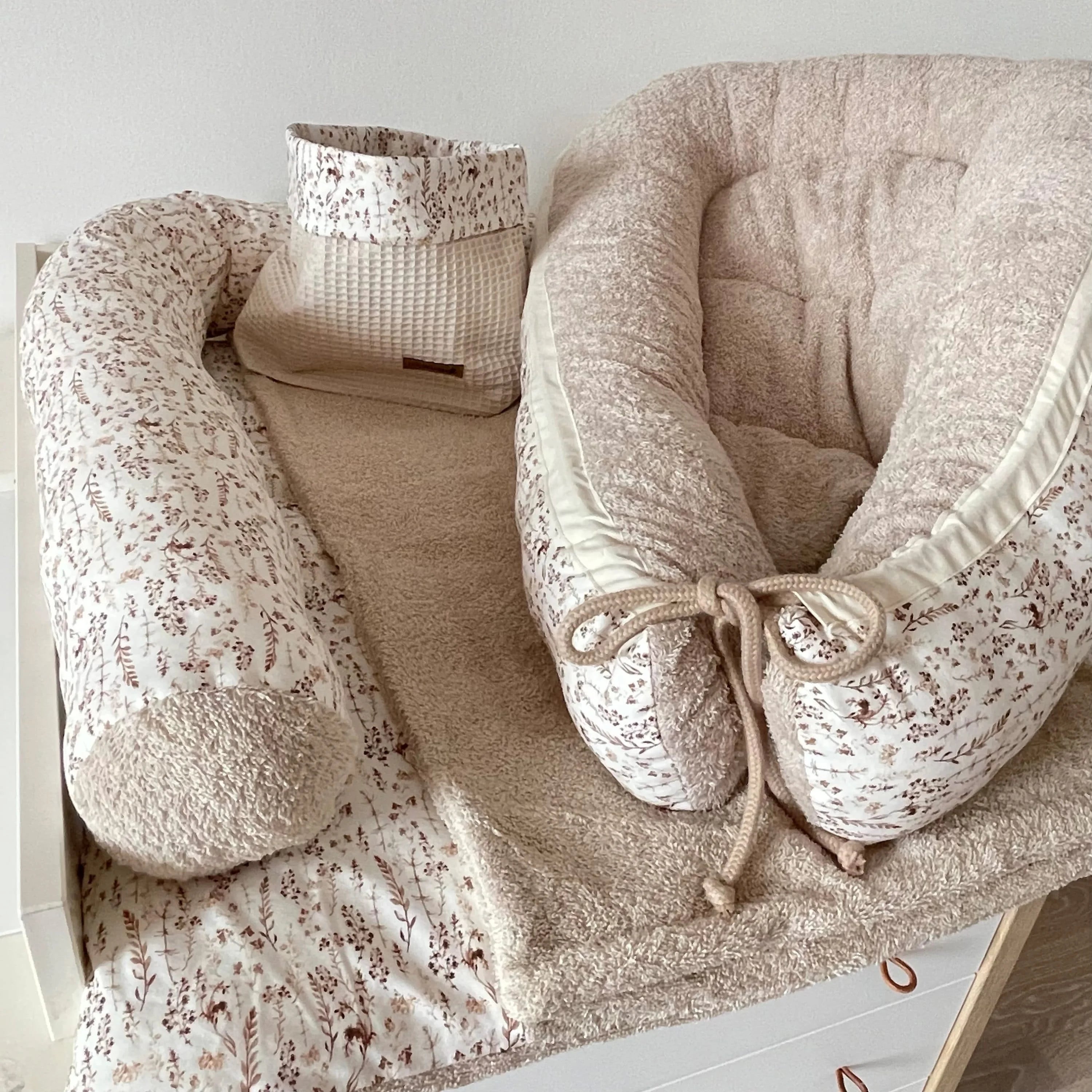 Nestchen Drygras mit Frottee beige