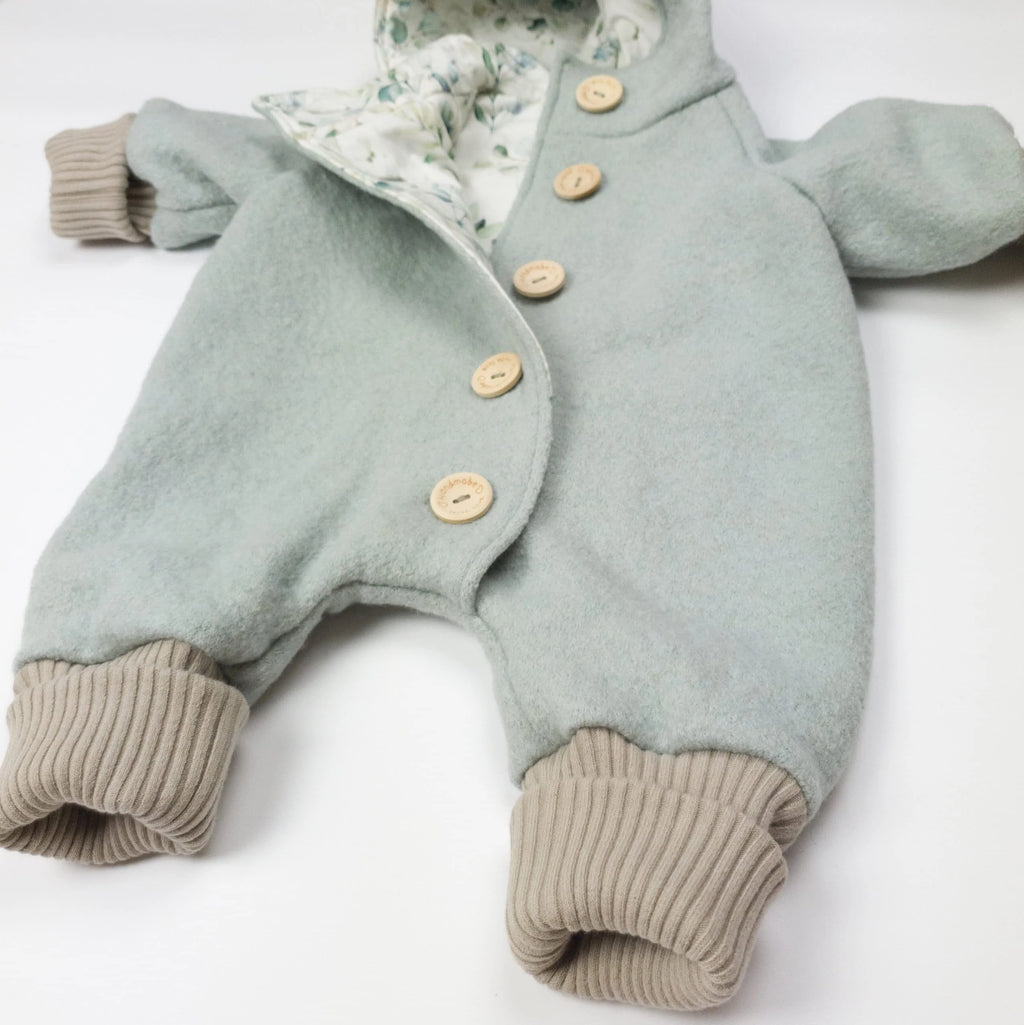 Walkoverall, Winteroverall in mint/ innen Eukalyptus oder Weidenkätzchen
