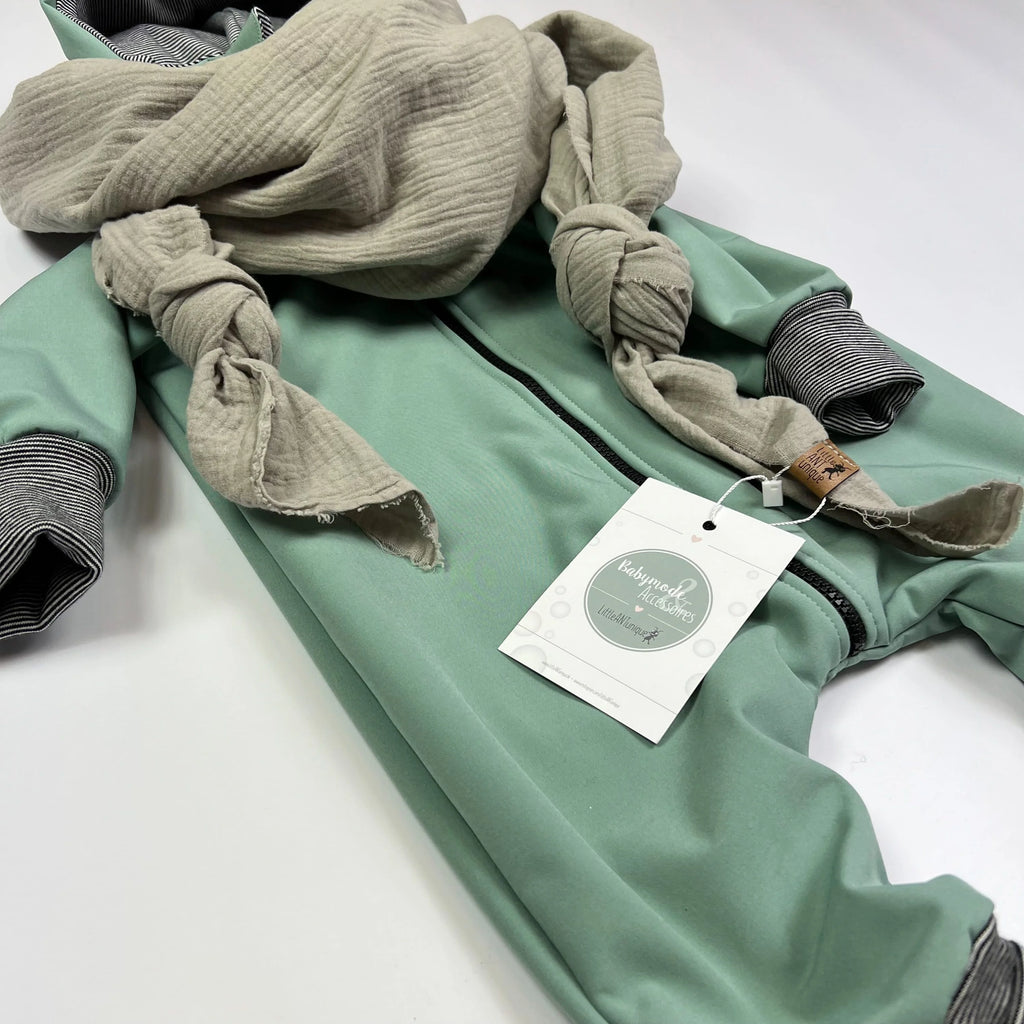 Softshell Overall in mint und innen gestreift