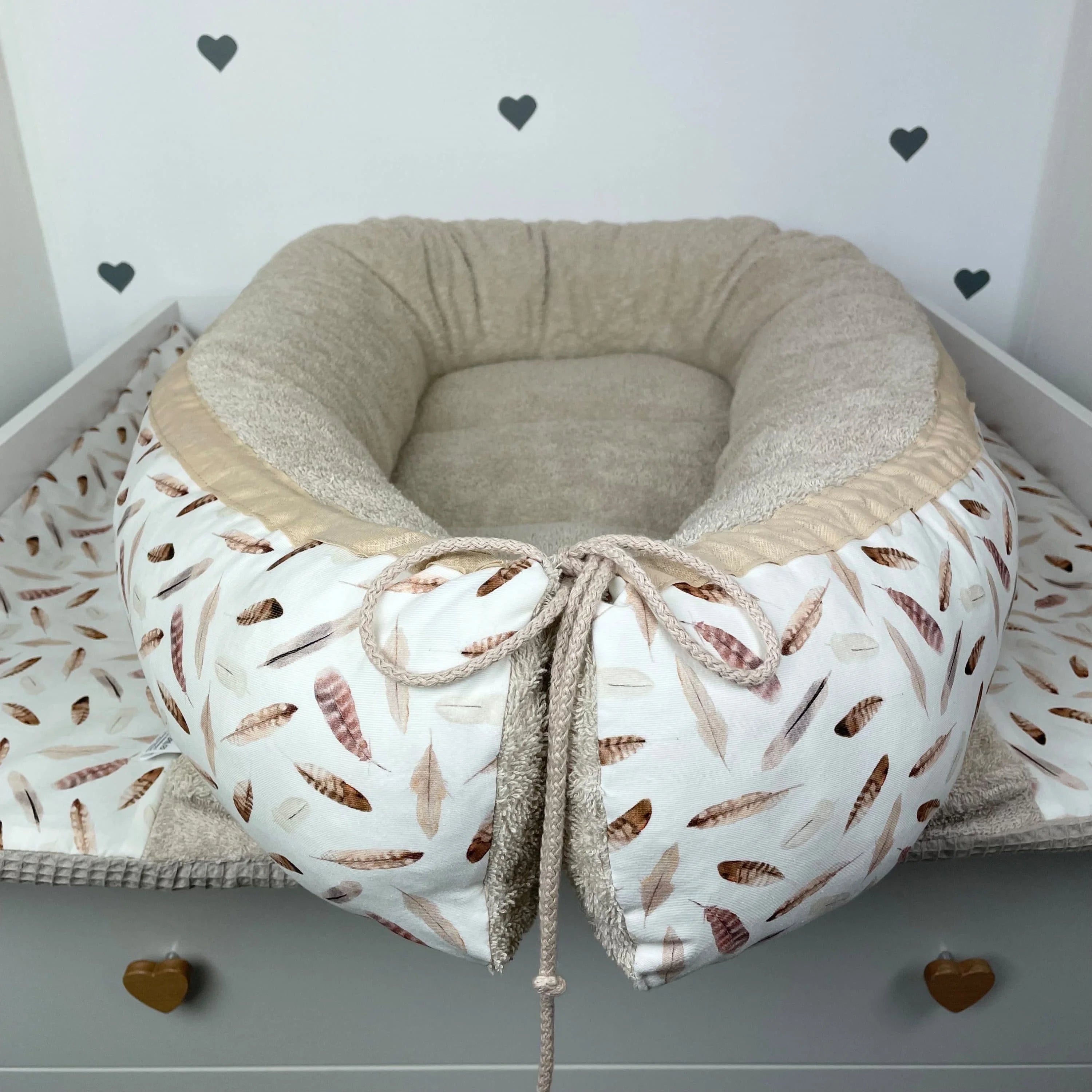 Nestchen Federn mit Frottee beige