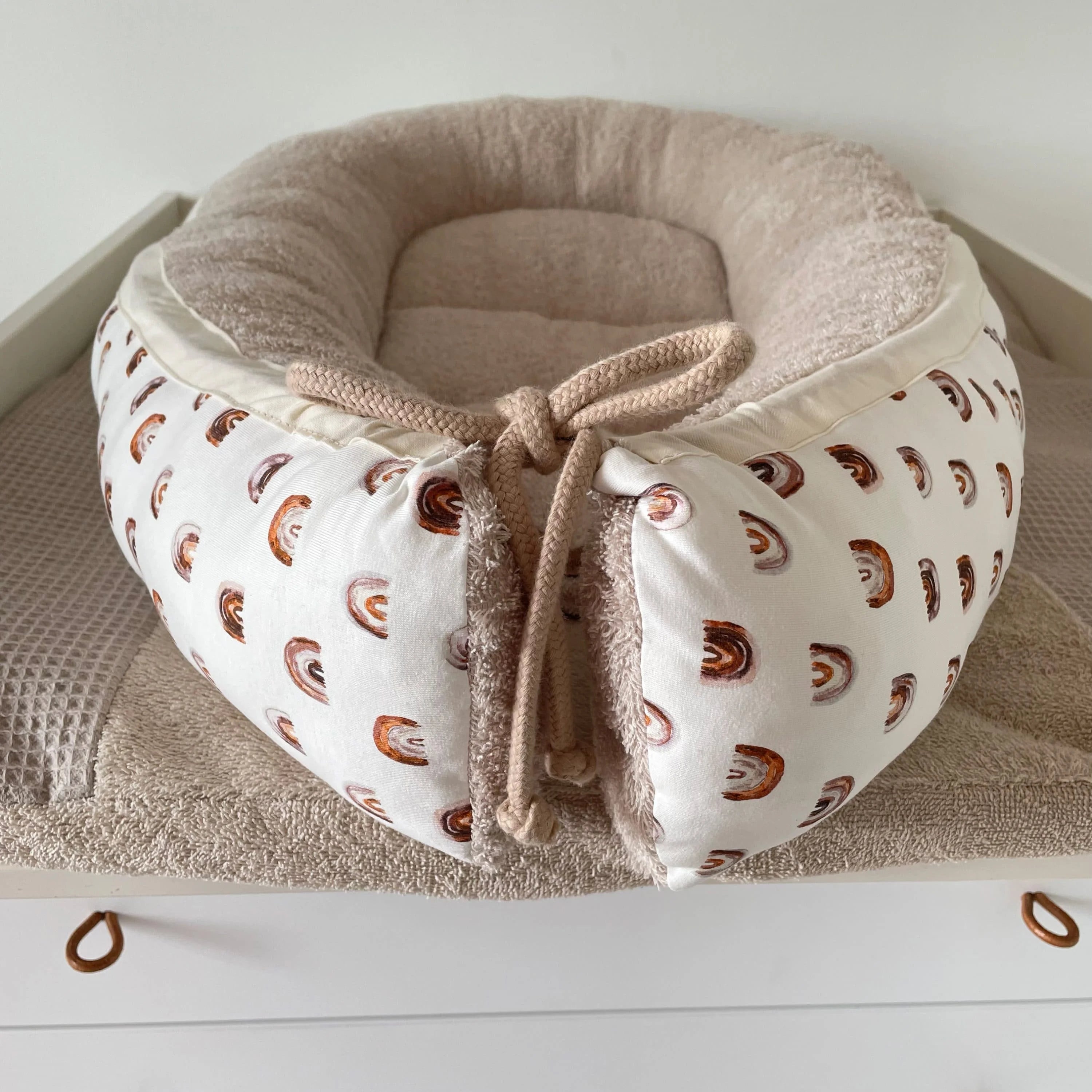 Nestchen rainbow mit Frottee beige