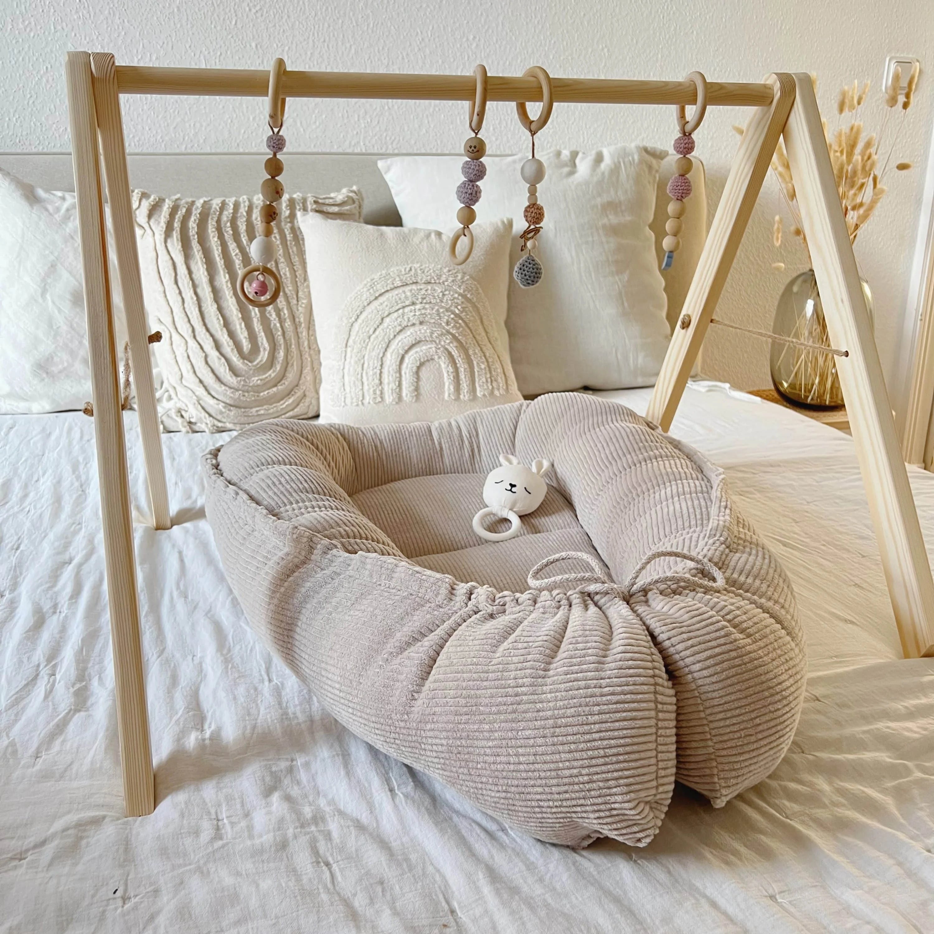 Nestchen Cord beige