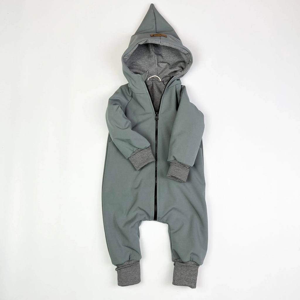 Softshell Overall in grau und innen gestreift