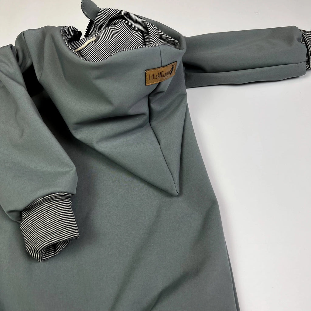 Softshell Overall in grau und innen gestreift