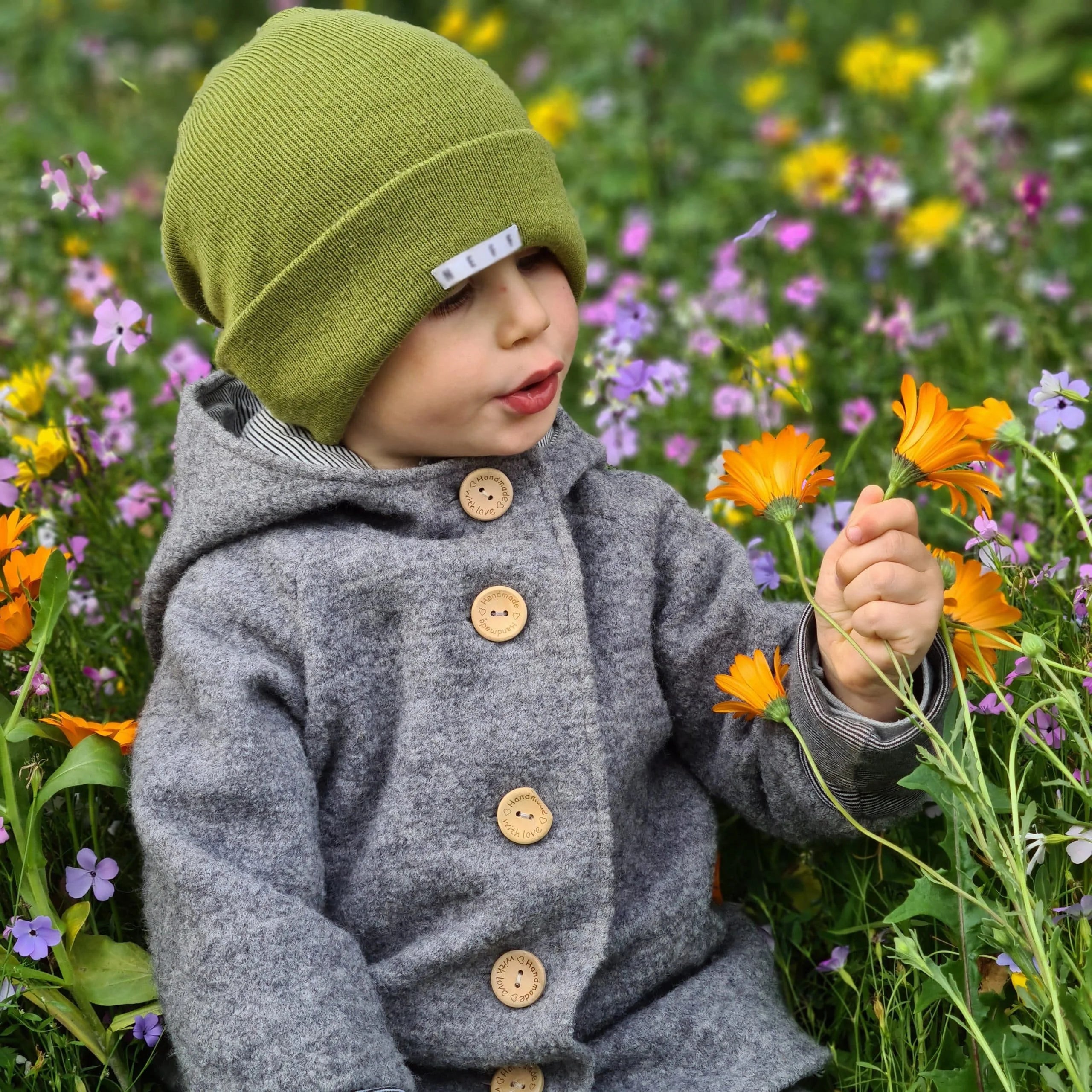 Walkjacke, Wintermantel grau, innen gestreift