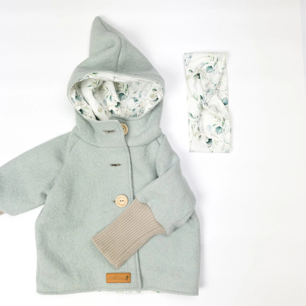 Walkjacke, Wintermantel in mint/ innen Eukalyptus oder Weidenkätzchen