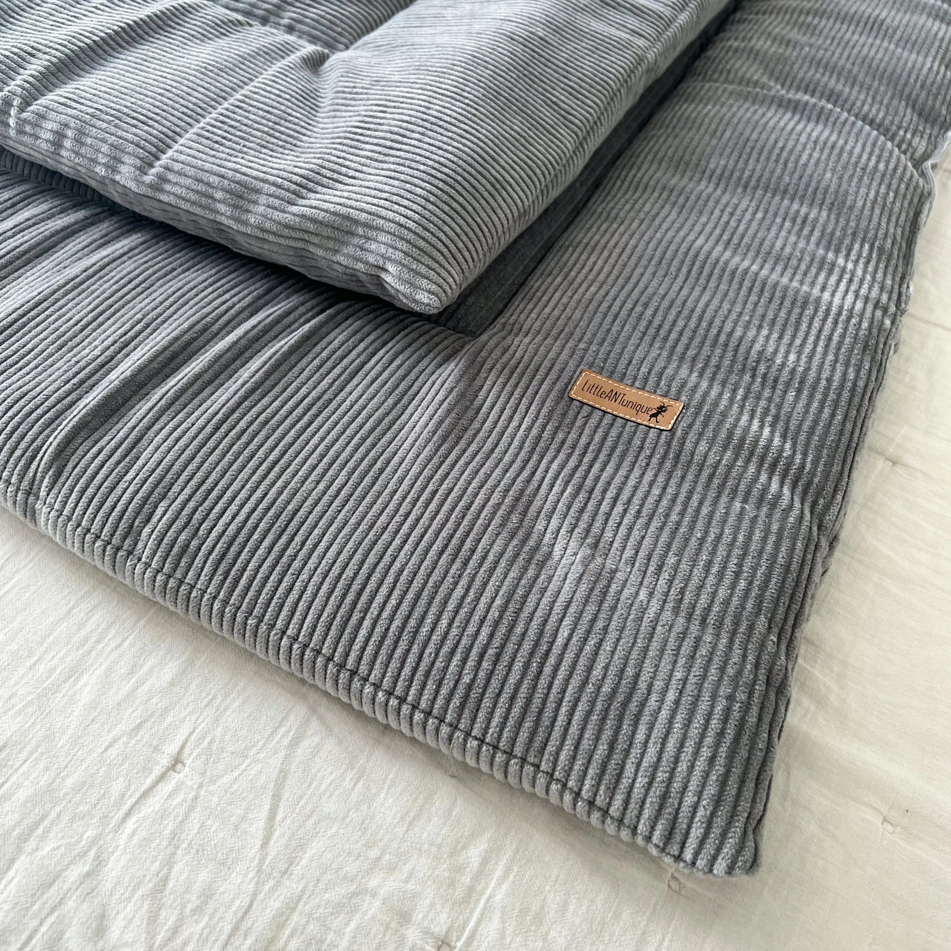 Krabbeldecke Laufgittereinlage Cord grau